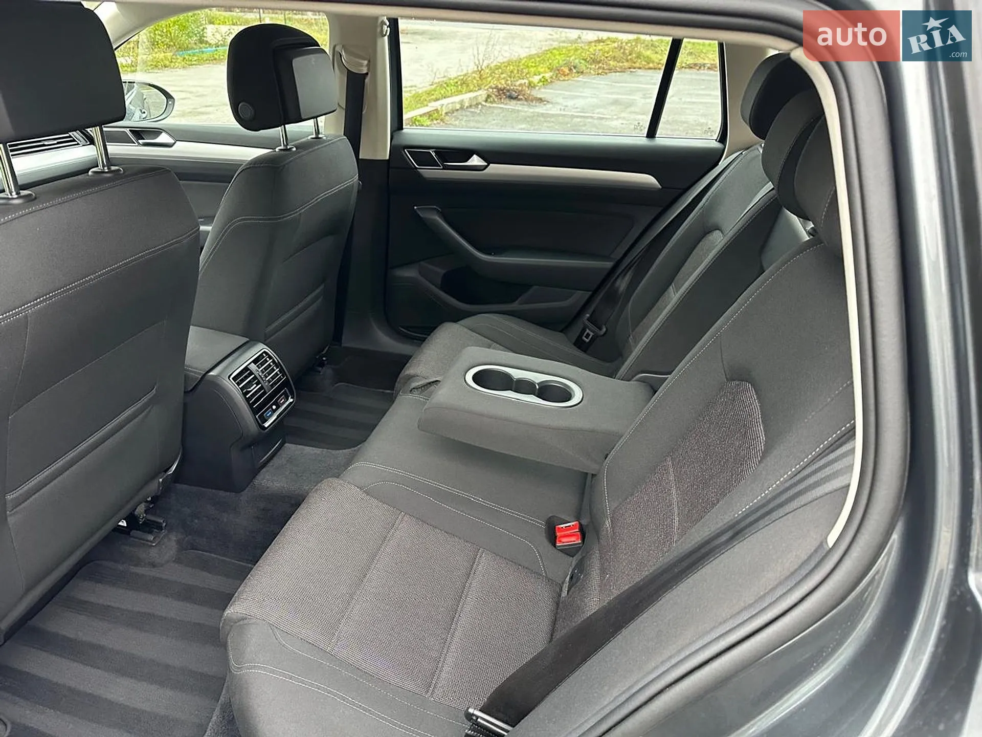 2016 Volkswagen Passat - мініатюра 5