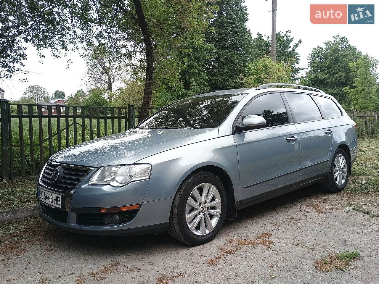 2010 Volkswagen Passat - мініатюра 28