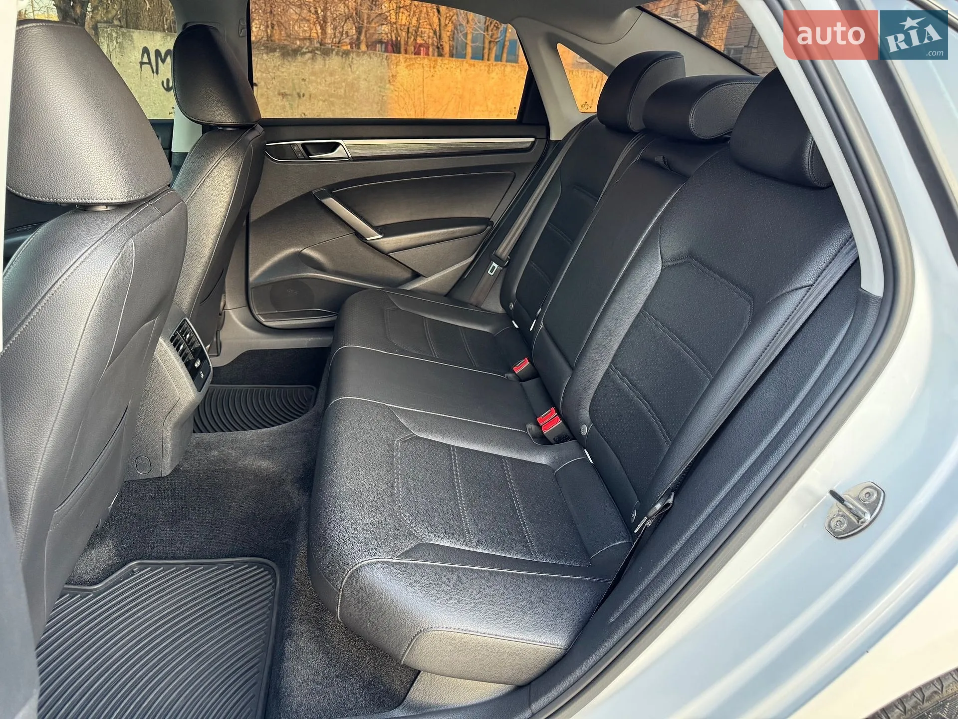2016 Volkswagen Passat - мініатюра 30