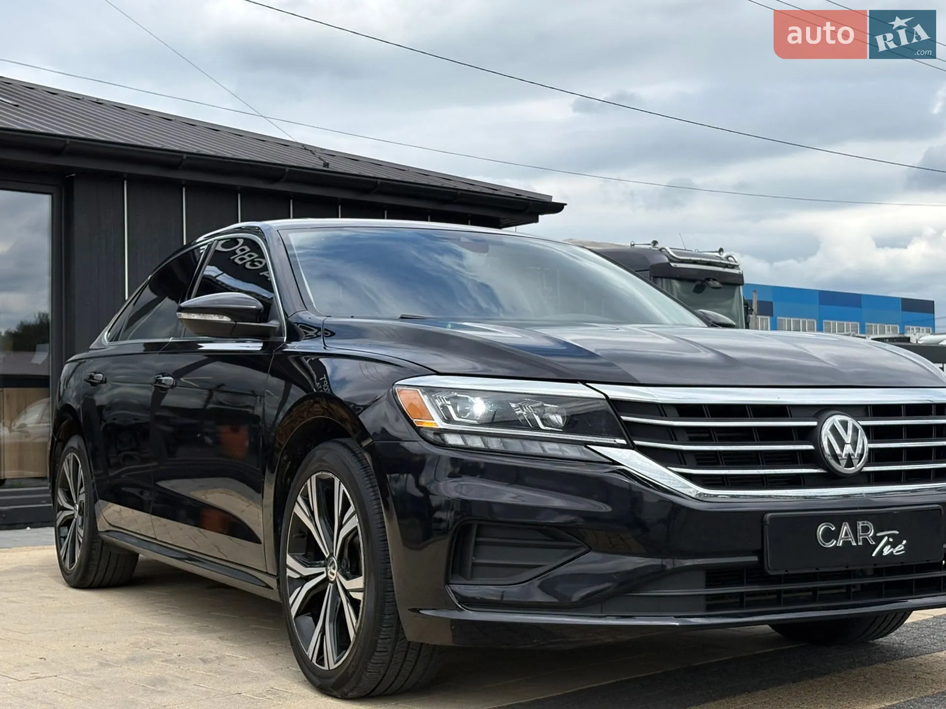 2021 Volkswagen Passat - мініатюра 9