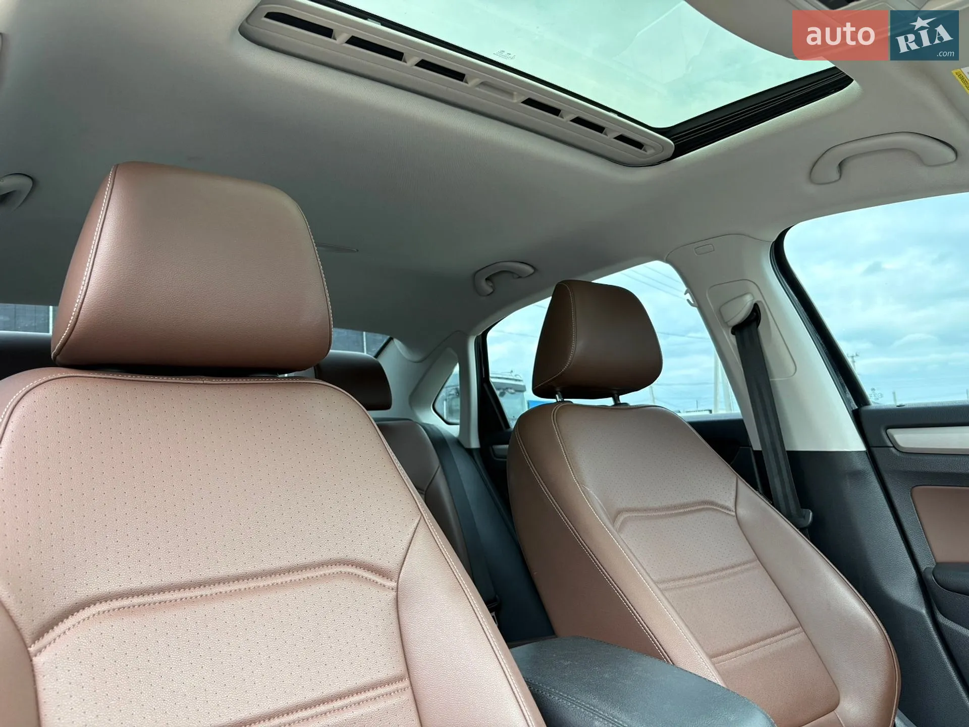 2021 Volkswagen Passat - мініатюра 32