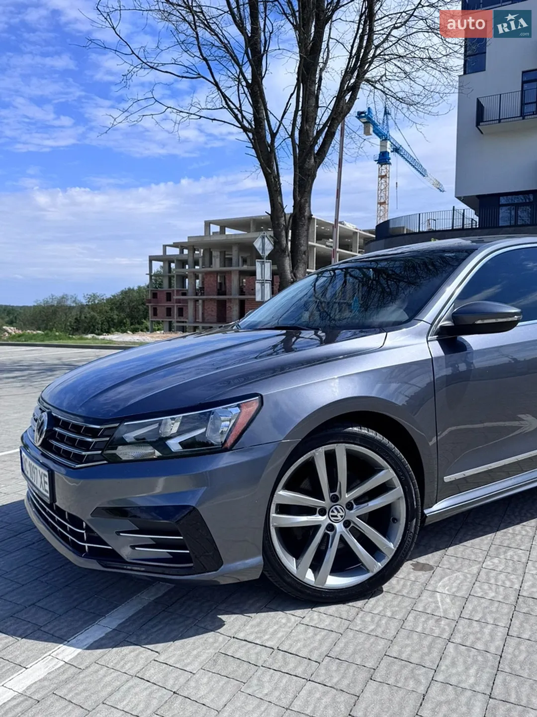 2017 Volkswagen Passat - мініатюра 2