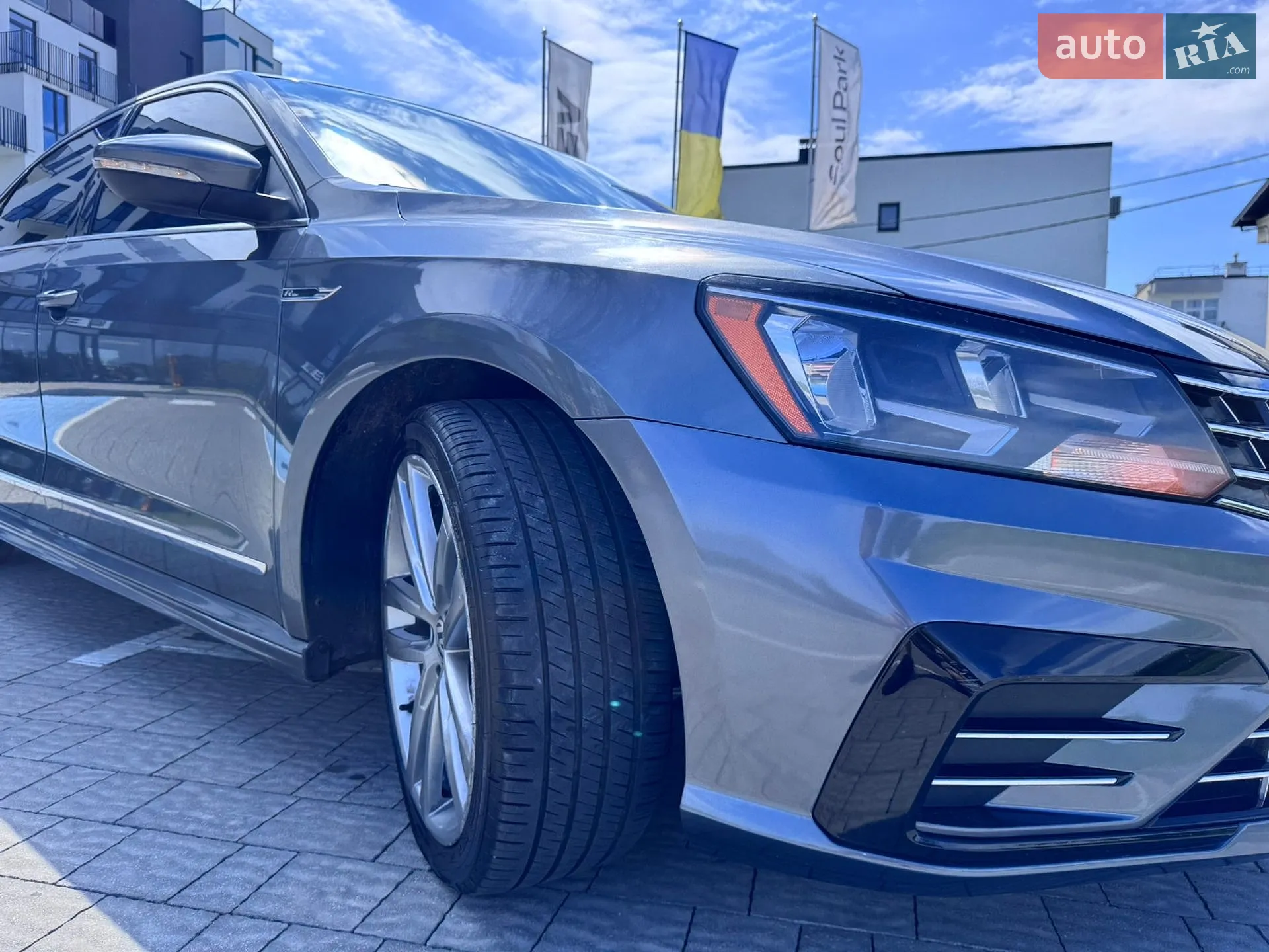 2017 Volkswagen Passat - мініатюра 9
