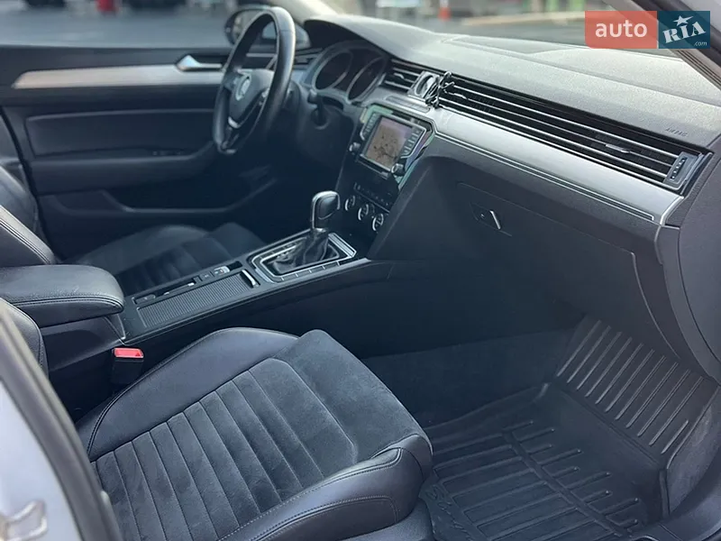 Volkswagen Passat 2015 VIN WVWZZZ3CZGE034120 фото оголошення 35 з 94