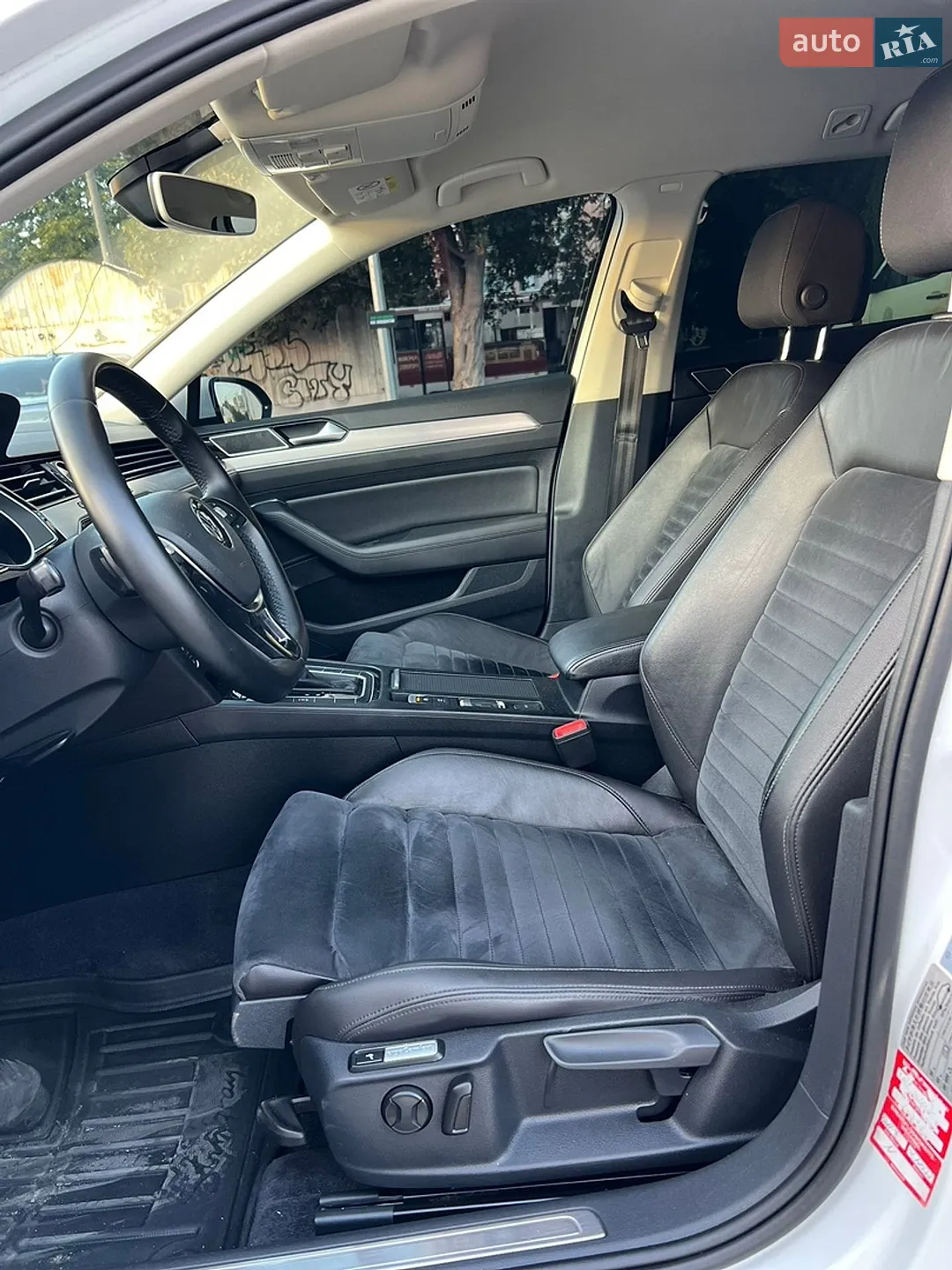 2015 Volkswagen Passat - мініатюра 42