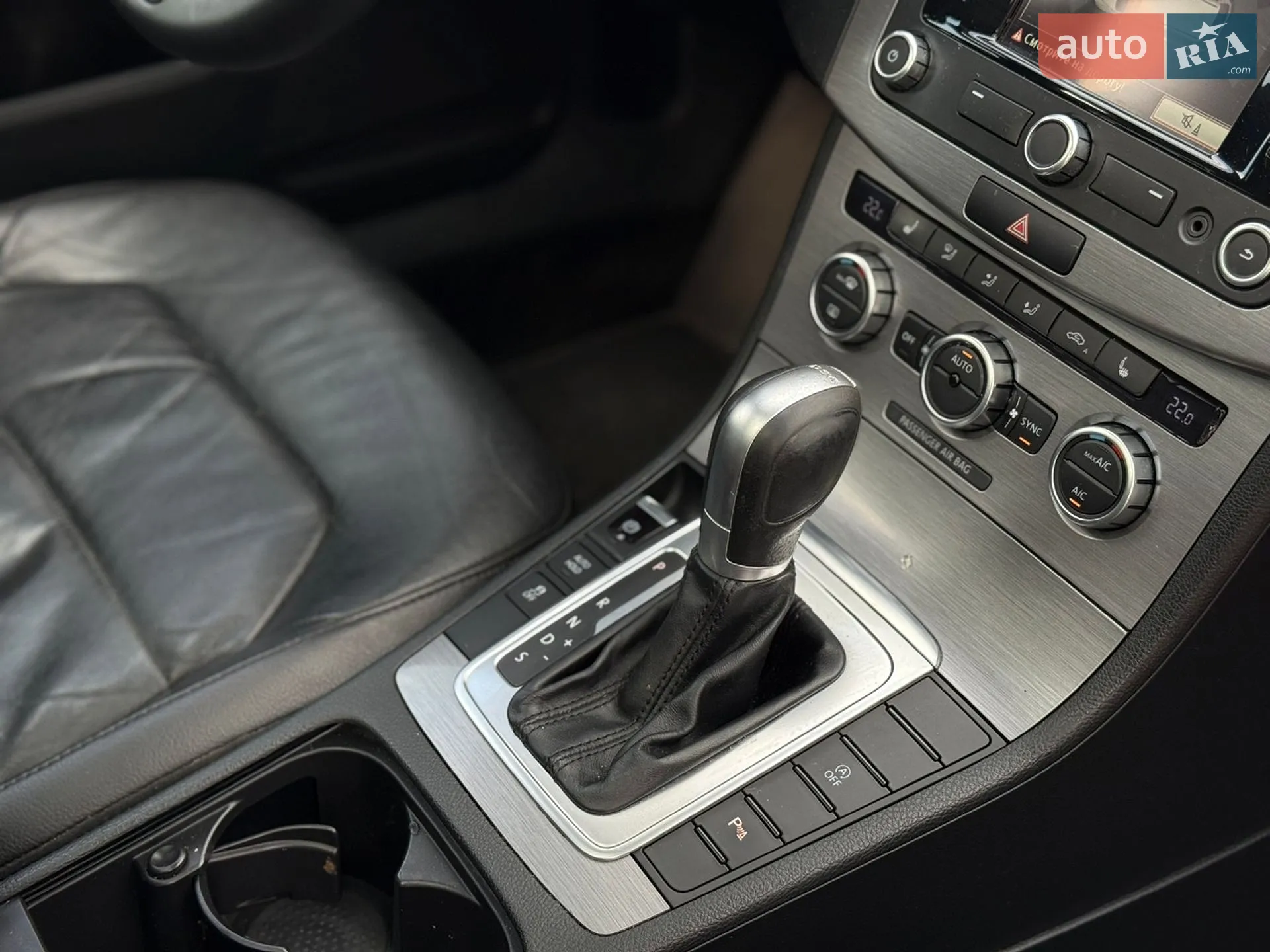 2014 Volkswagen Passat - мініатюра 9