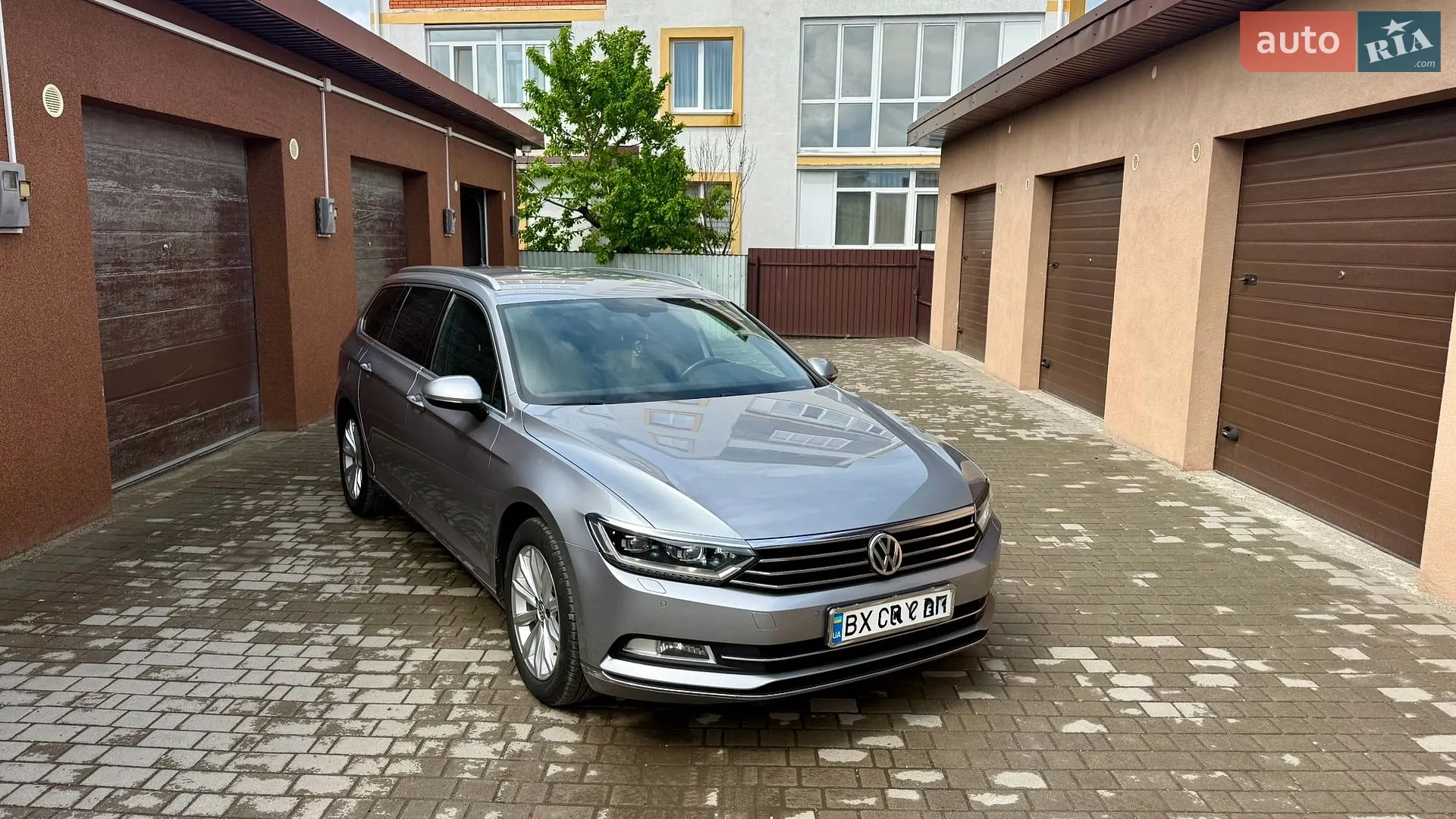 2019 Volkswagen Passat - мініатюра 2