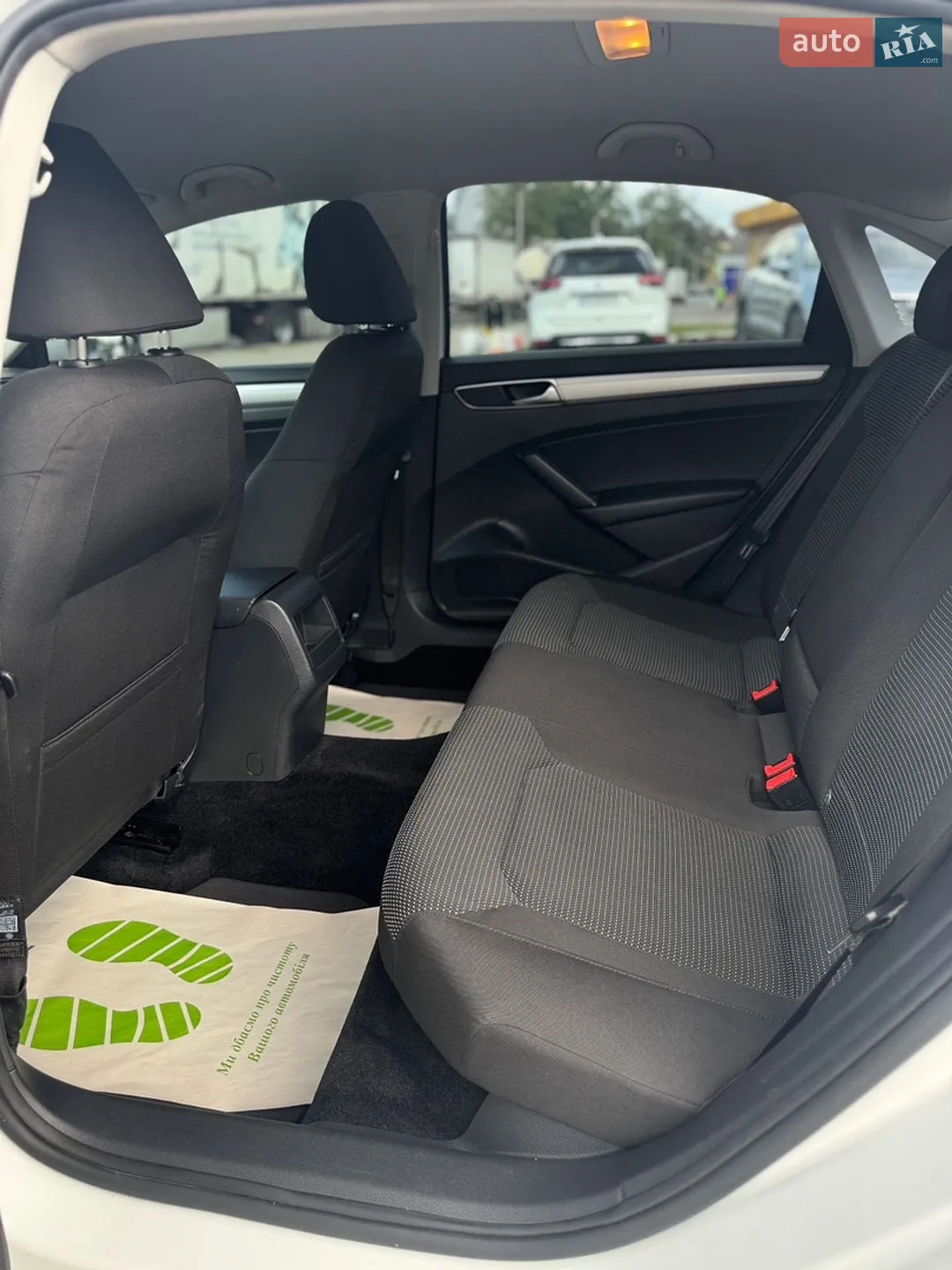 2018 Volkswagen Passat - мініатюра 18