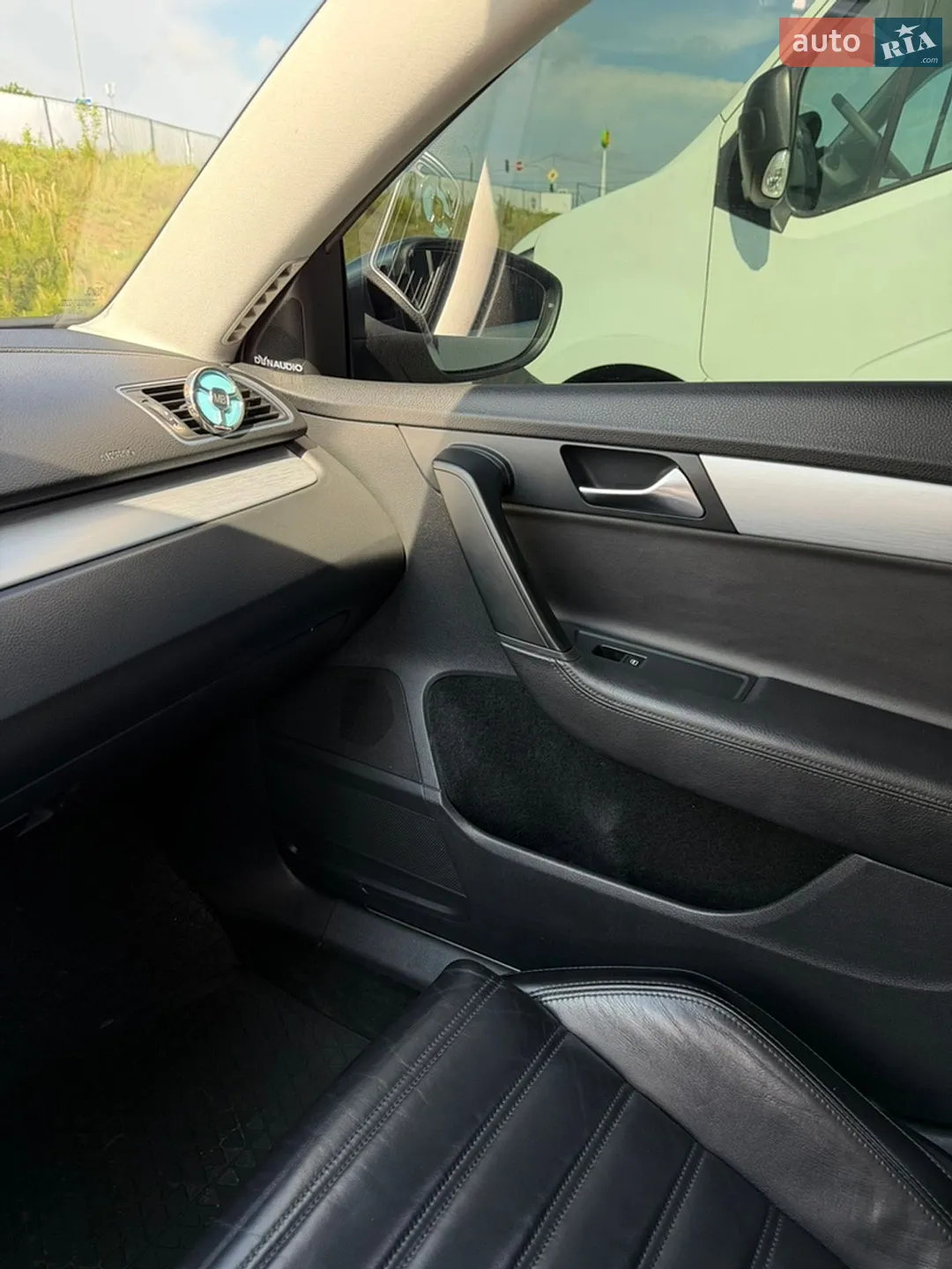 2012 Volkswagen Passat - мініатюра 41