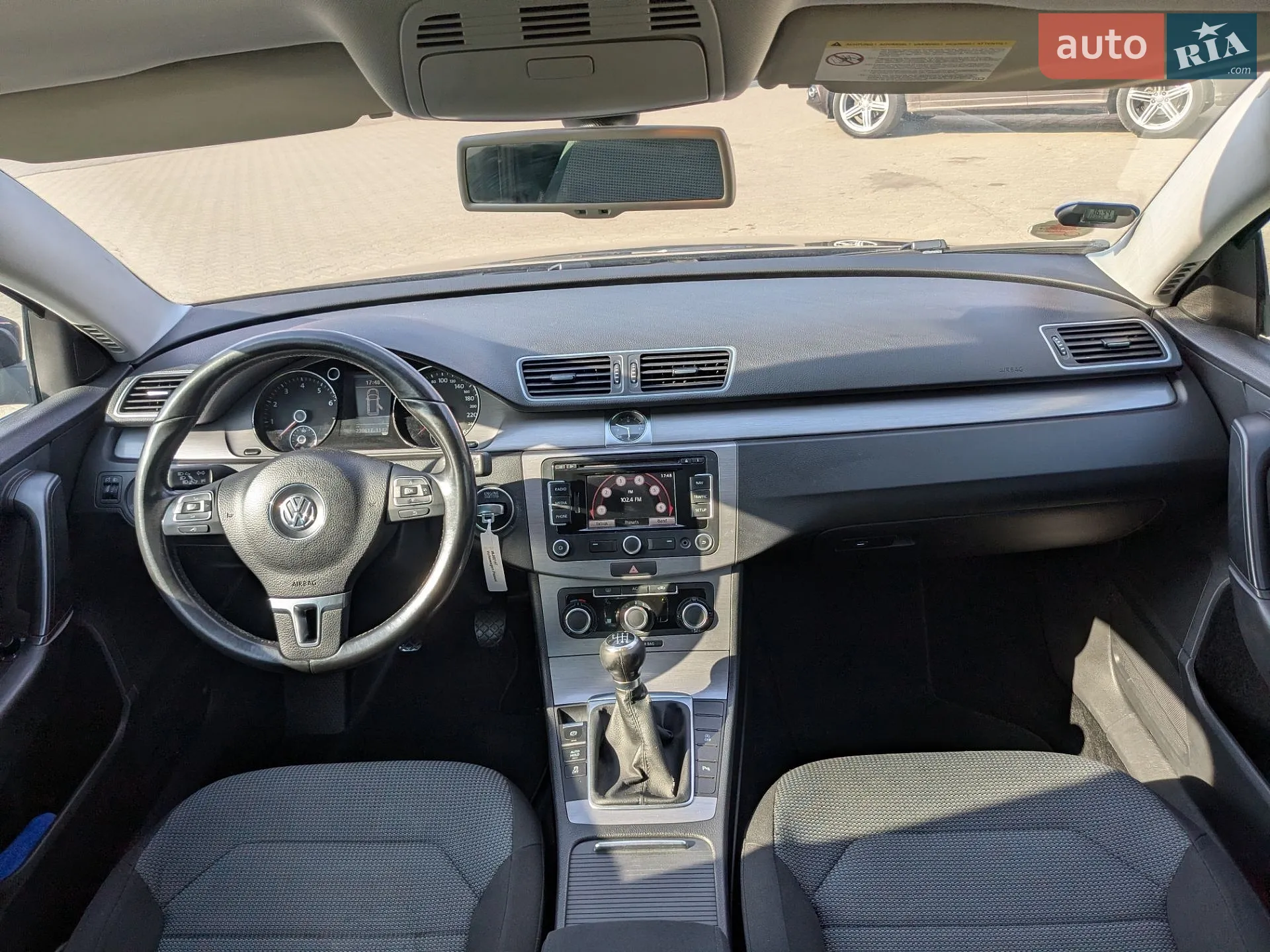 2010 Volkswagen Passat - мініатюра 42