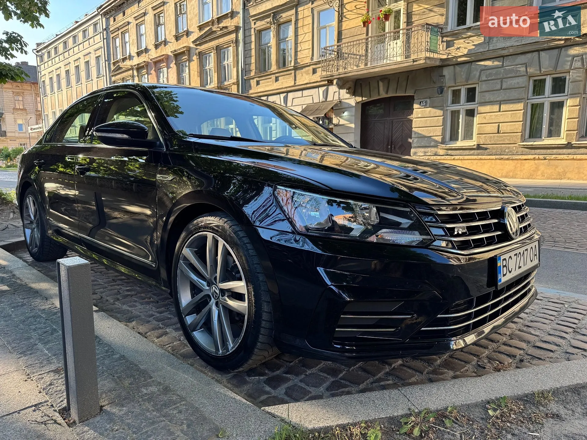 2017 Volkswagen Passat - мініатюра 2