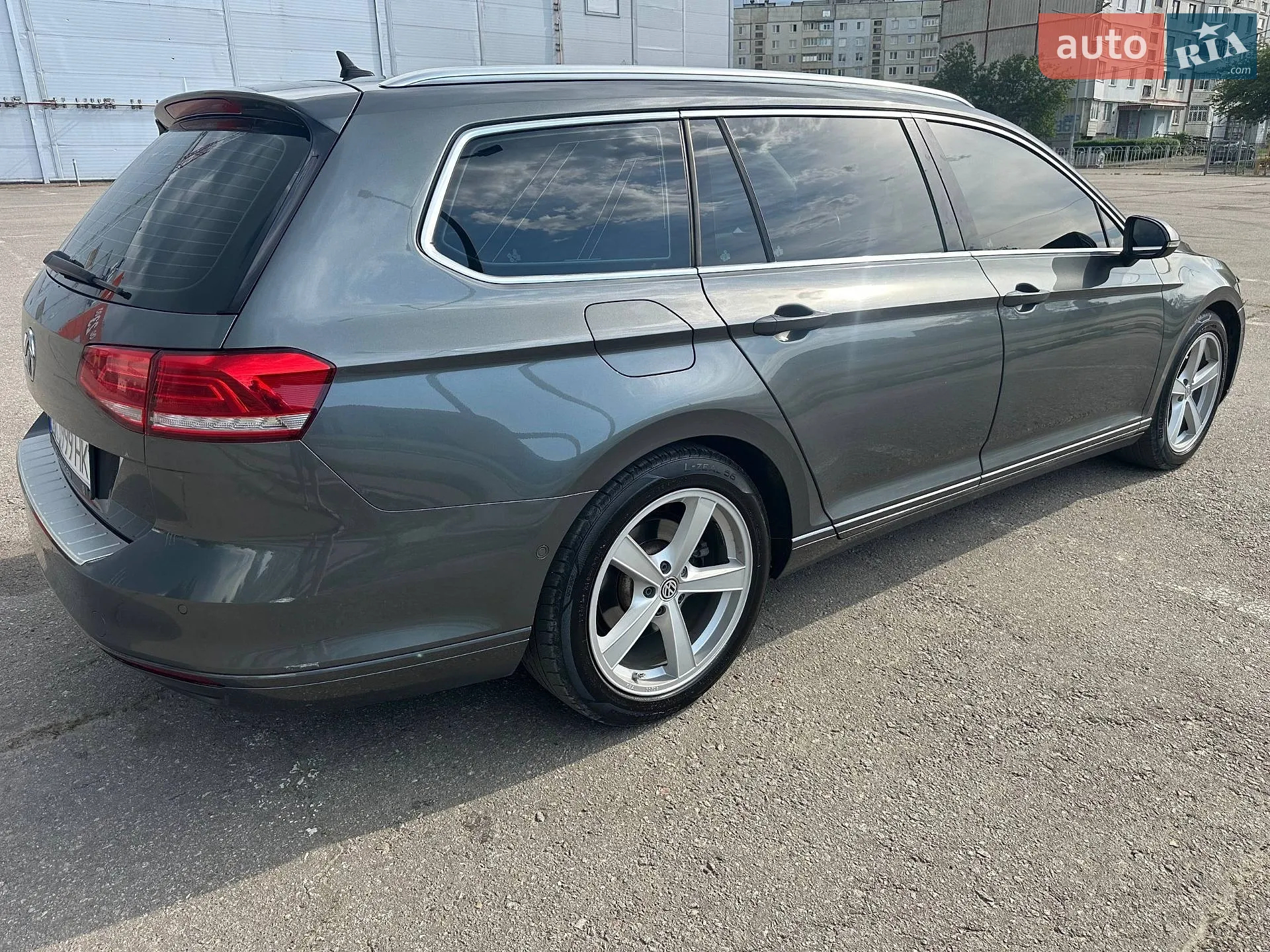 2016 Volkswagen Passat - мініатюра 3