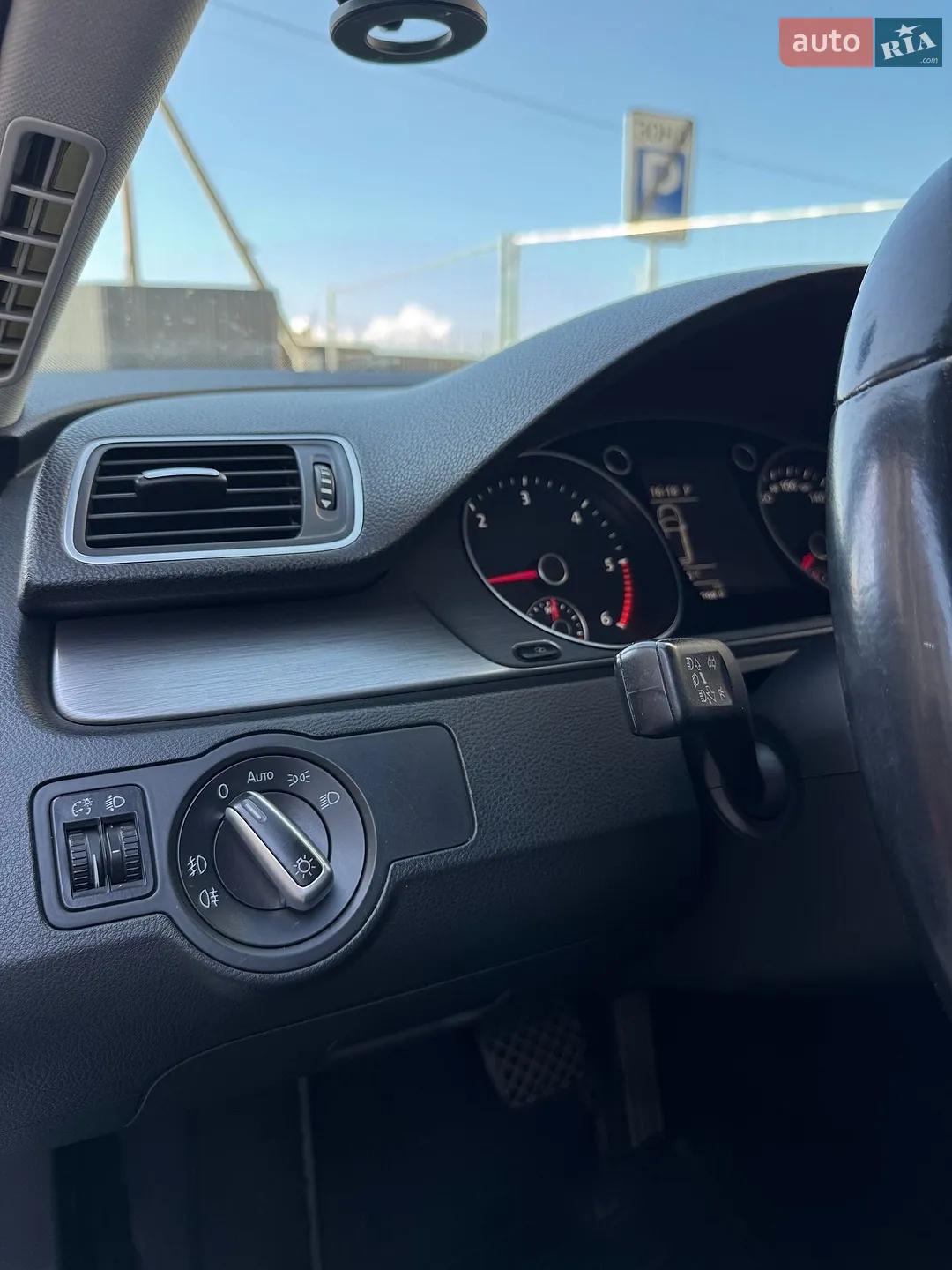 2012 Volkswagen Passat - мініатюра 16