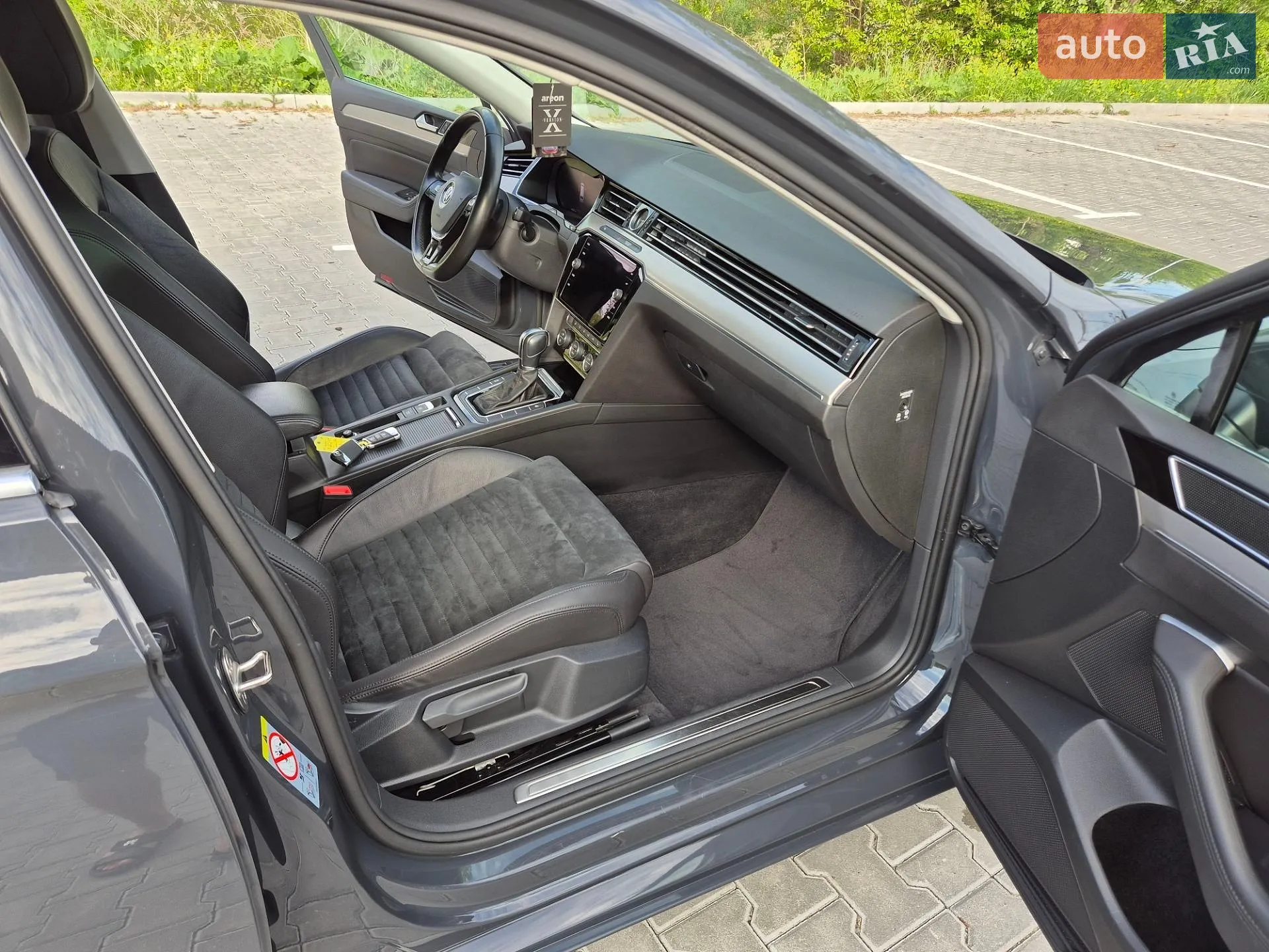 2019 Volkswagen Passat - мініатюра 27