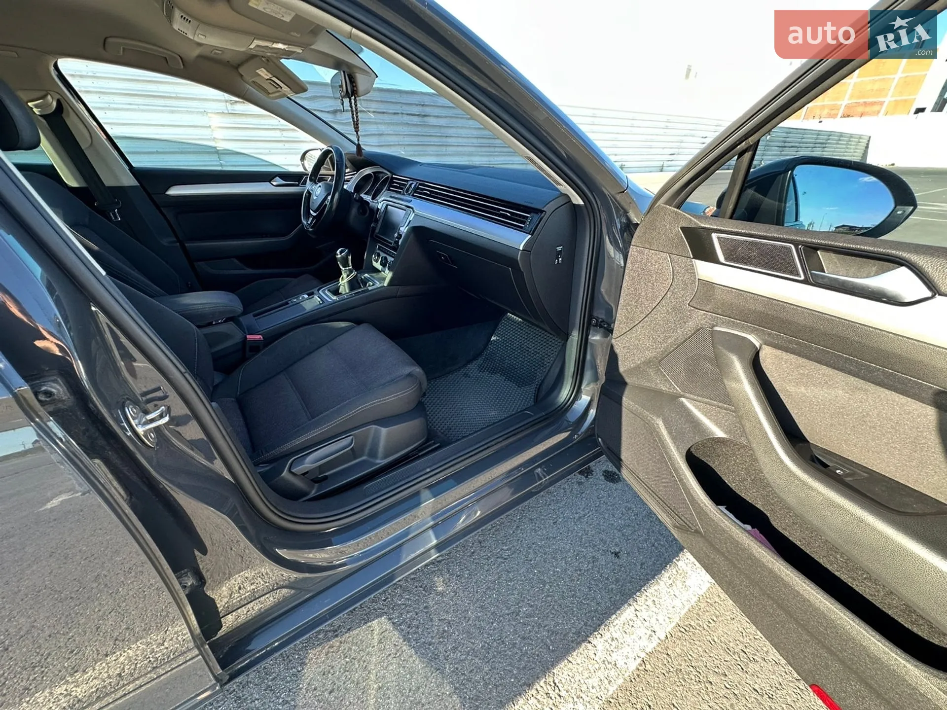 2015 Volkswagen Passat - мініатюра 27