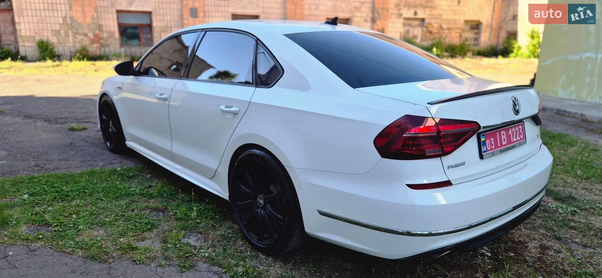 2017 Volkswagen Passat - мініатюра 8