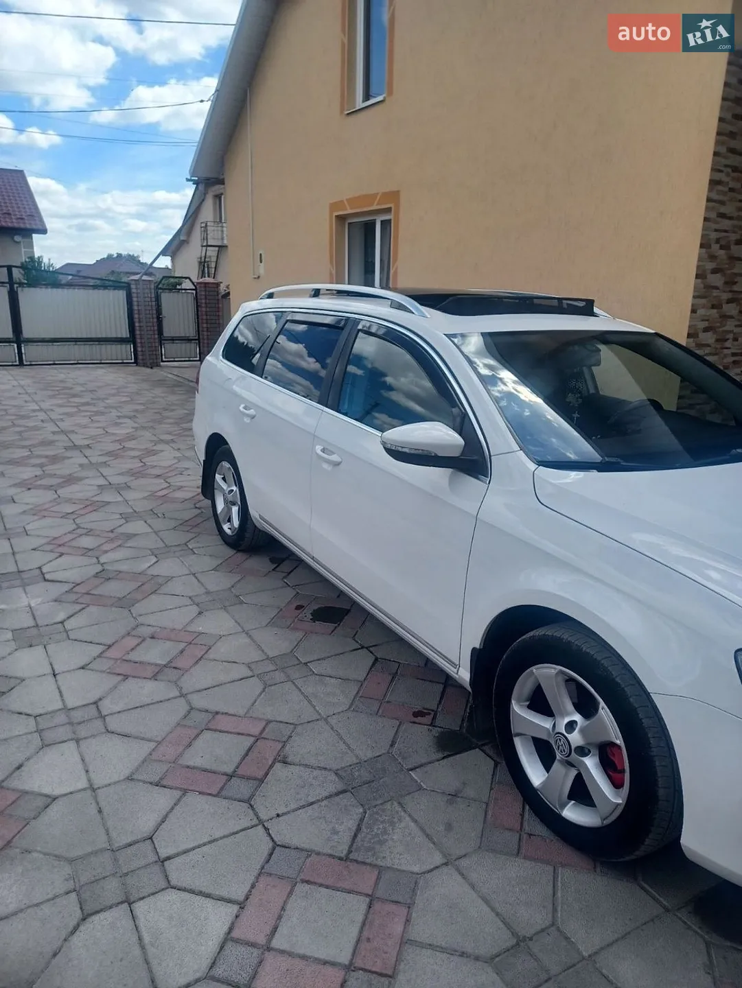 2011 Volkswagen Passat - мініатюра 10