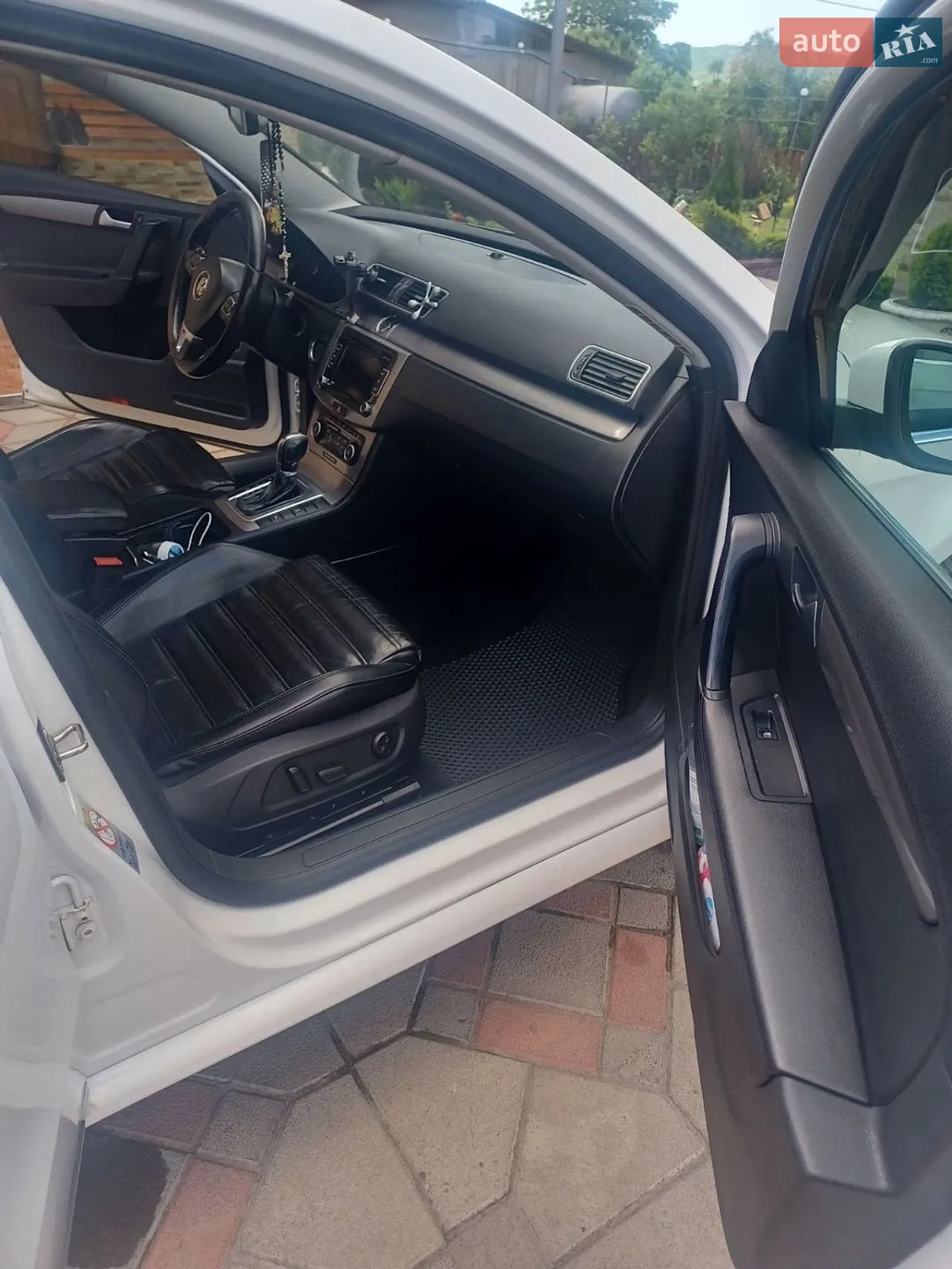 2011 Volkswagen Passat - мініатюра 31