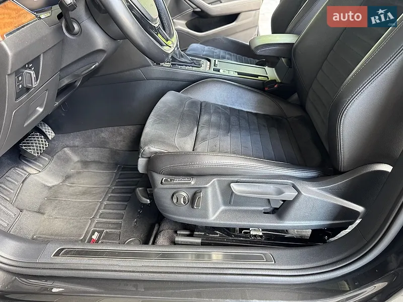 Volkswagen Passat 2018 VIN WVWZZZ3CZJE197497 фото оголошення 20 з 90