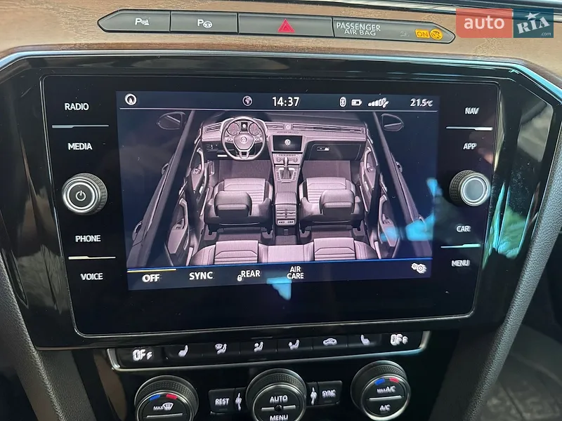 Volkswagen Passat 2018 VIN WVWZZZ3CZJE197497 фото оголошення 52 з 90