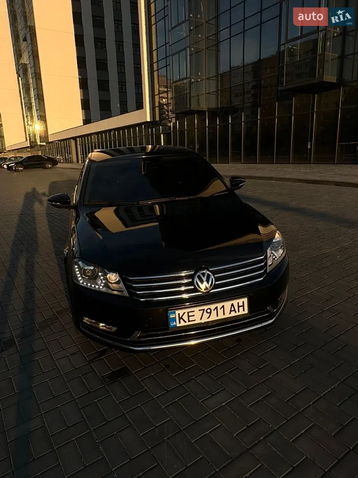 2015 Volkswagen Passat - мініатюра 17