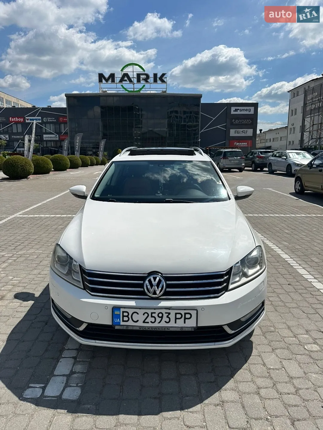2012 Volkswagen Passat - мініатюра 4