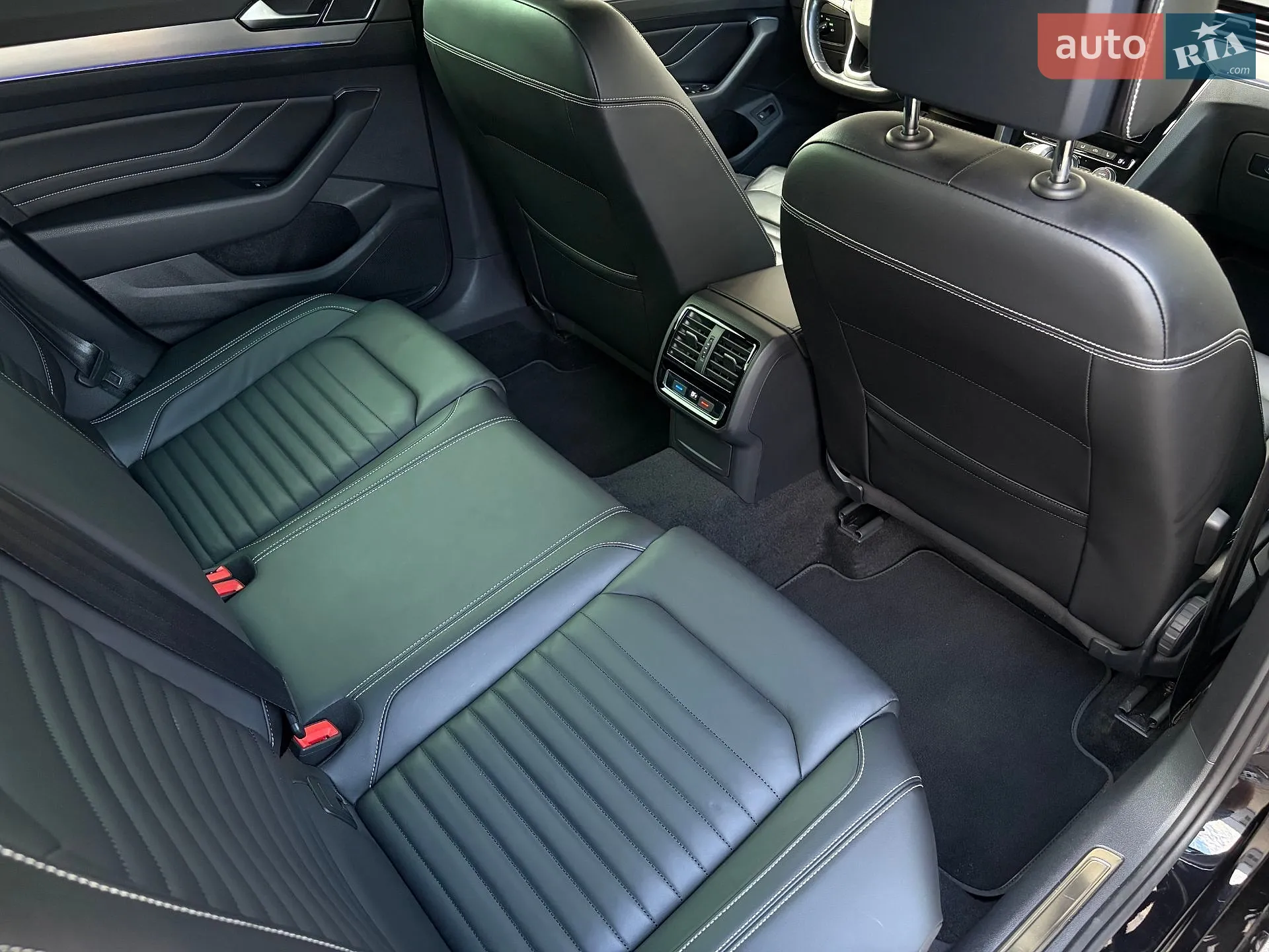 2021 Volkswagen Passat - мініатюра 20