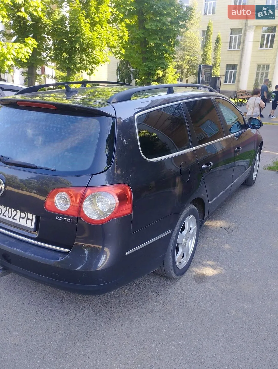 2010 Volkswagen Passat - мініатюра 4