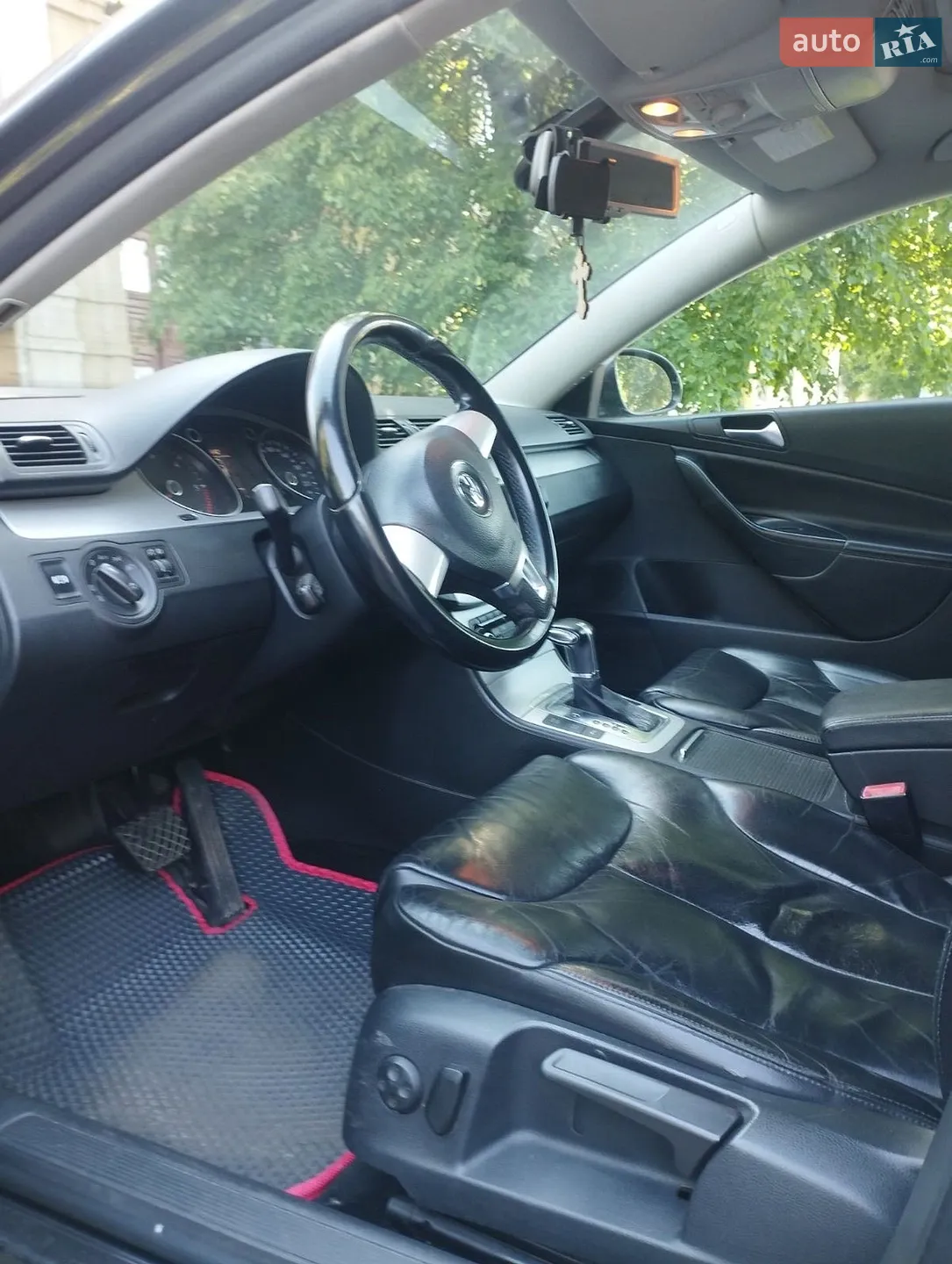 2010 Volkswagen Passat - мініатюра 8