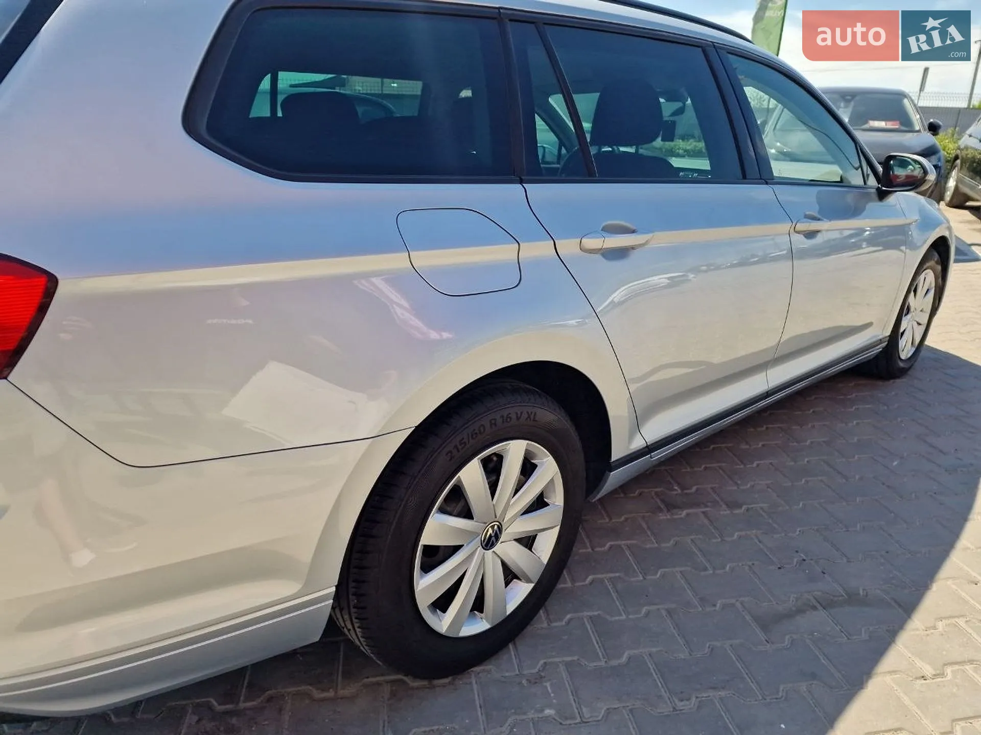 2021 Volkswagen Passat - мініатюра 13