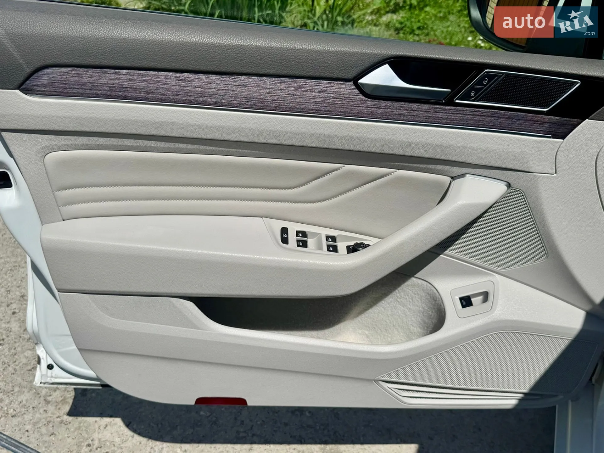 2022 Volkswagen Passat - мініатюра 29