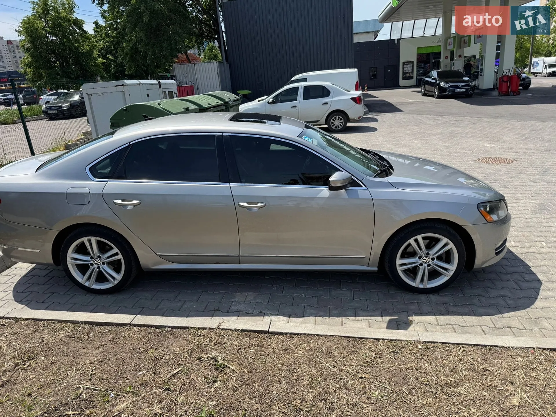 2013 Volkswagen Passat - мініатюра 2
