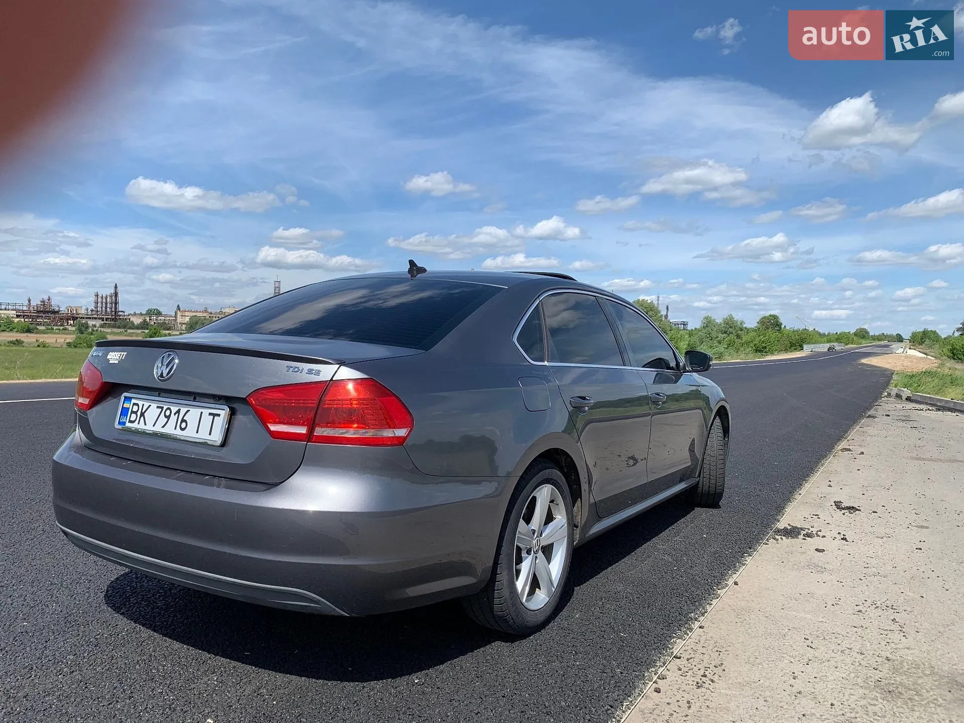 2013 Volkswagen Passat - мініатюра 24