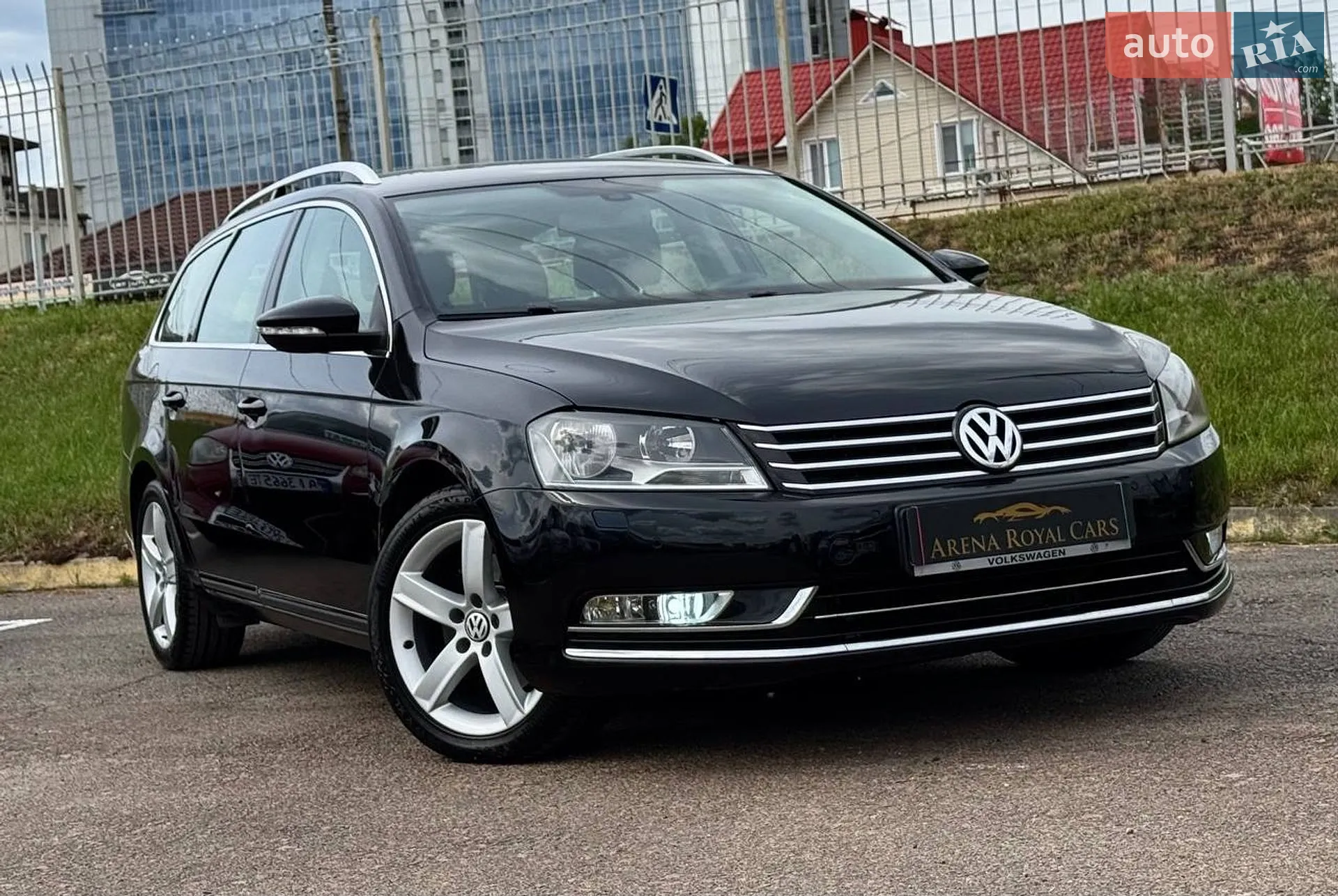 2013 Volkswagen Passat - мініатюра 2