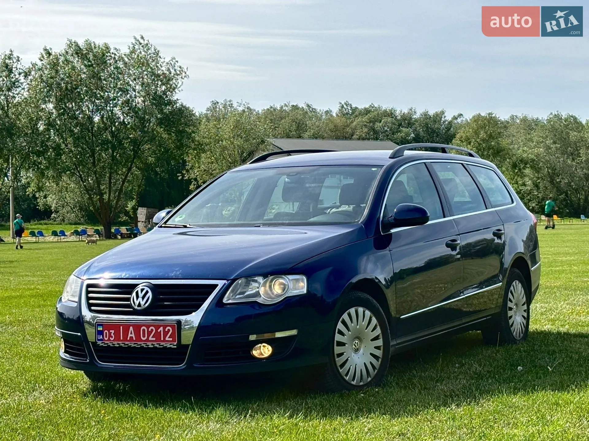 2010 Volkswagen Passat - мініатюра 3