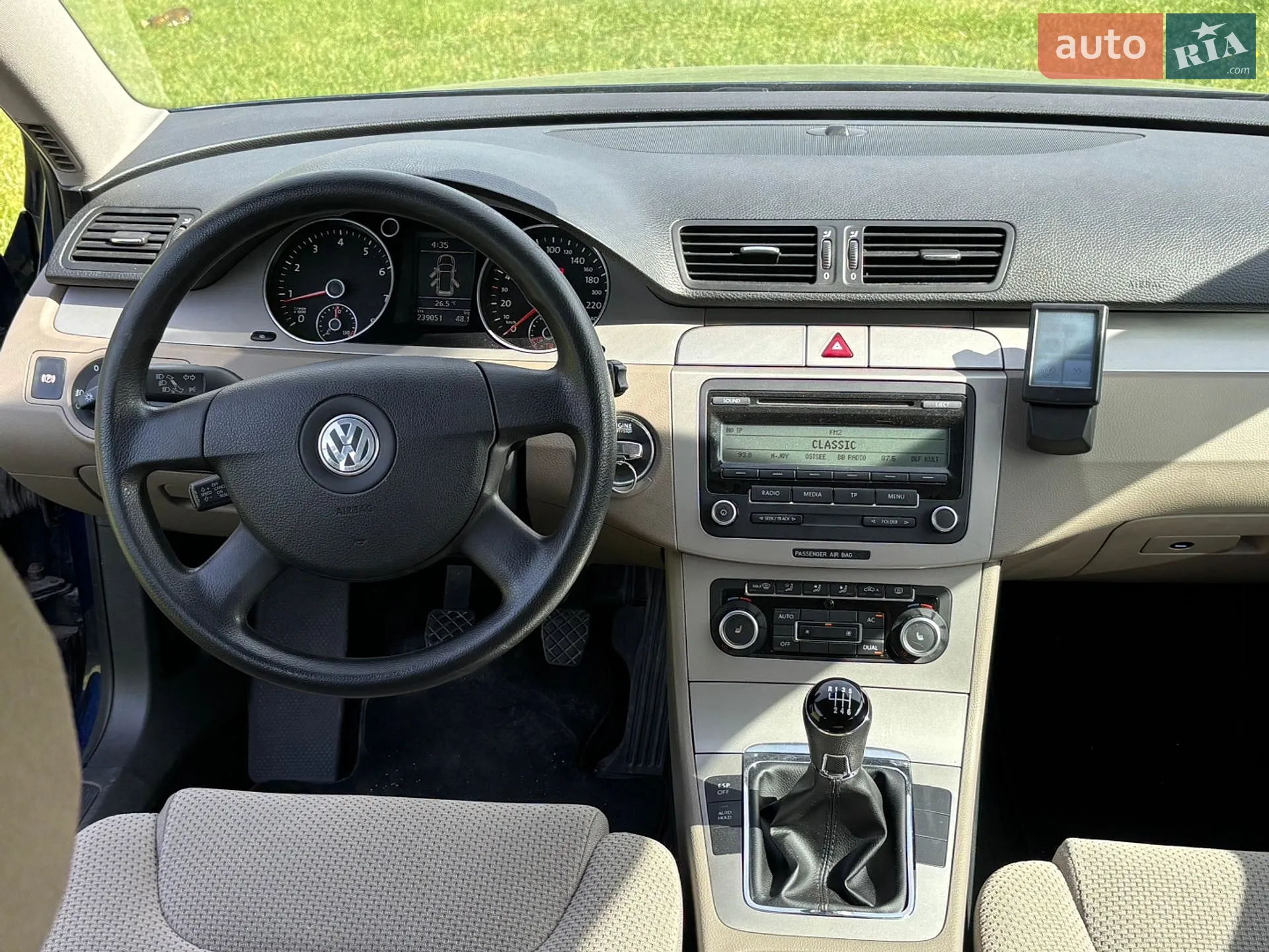 2010 Volkswagen Passat - мініатюра 9