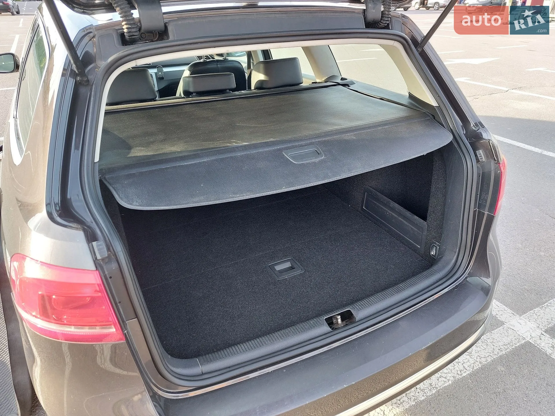 2011 Volkswagen Passat - мініатюра 108