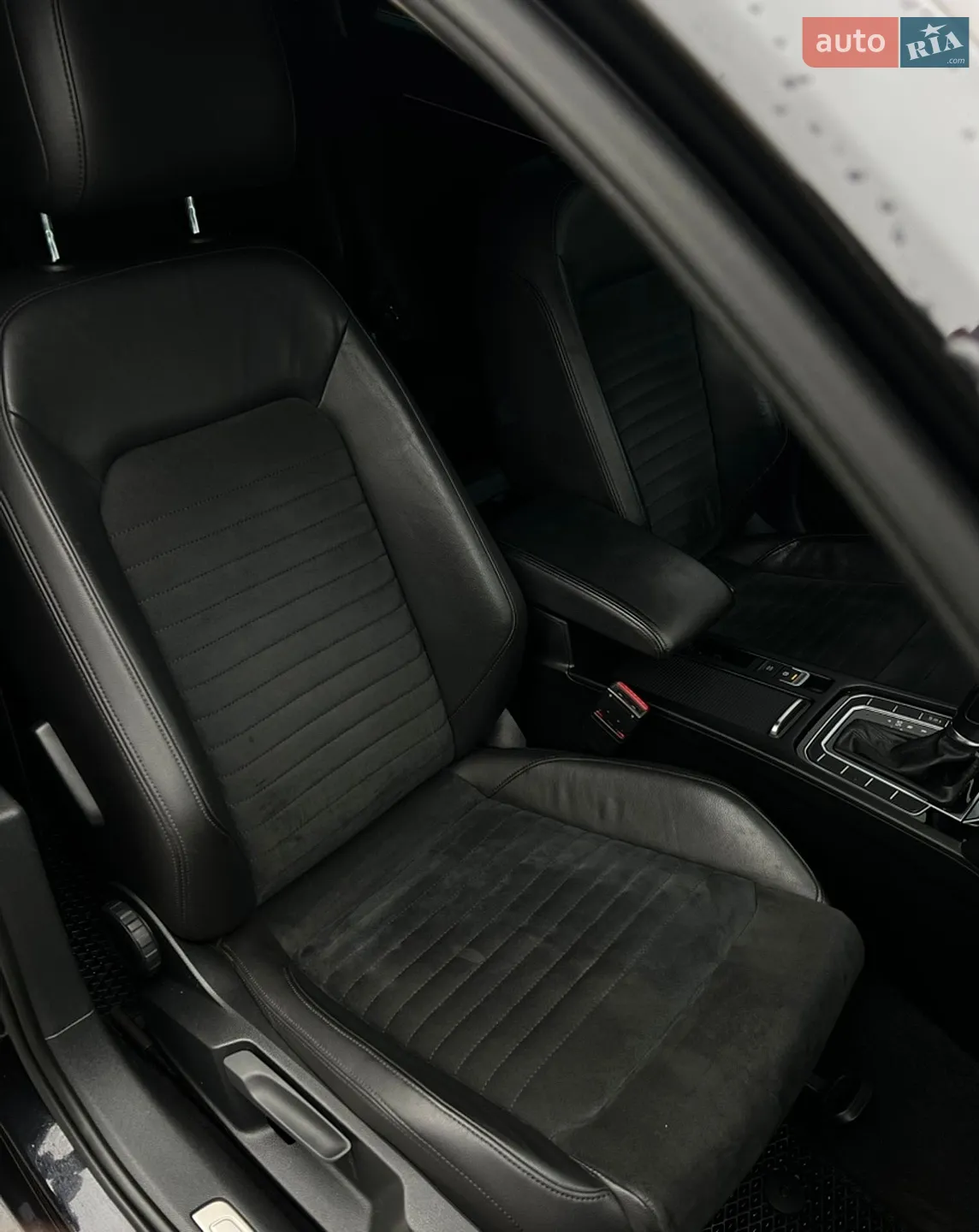 2016 Volkswagen Passat - мініатюра 10