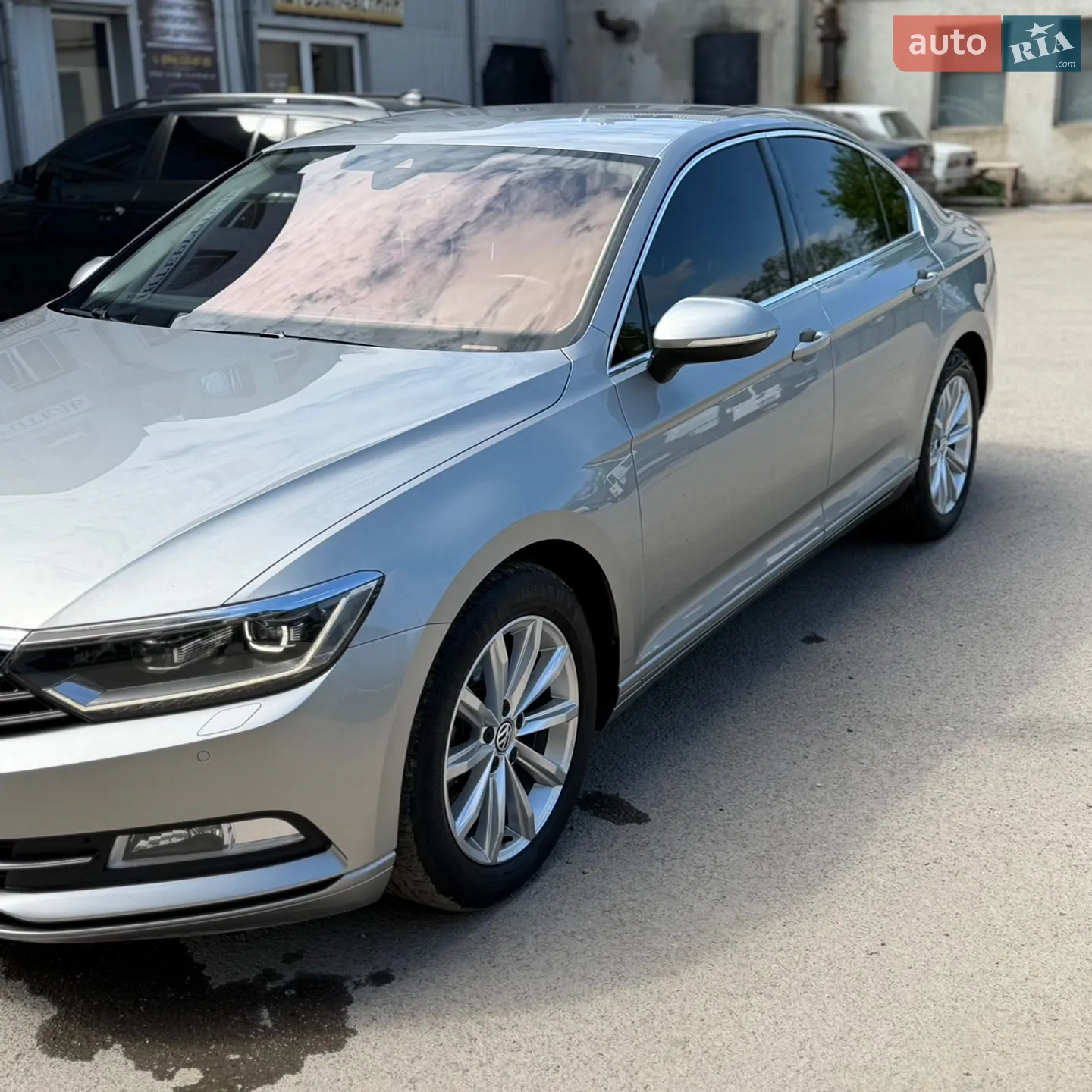 2015 Volkswagen Passat - мініатюра 2