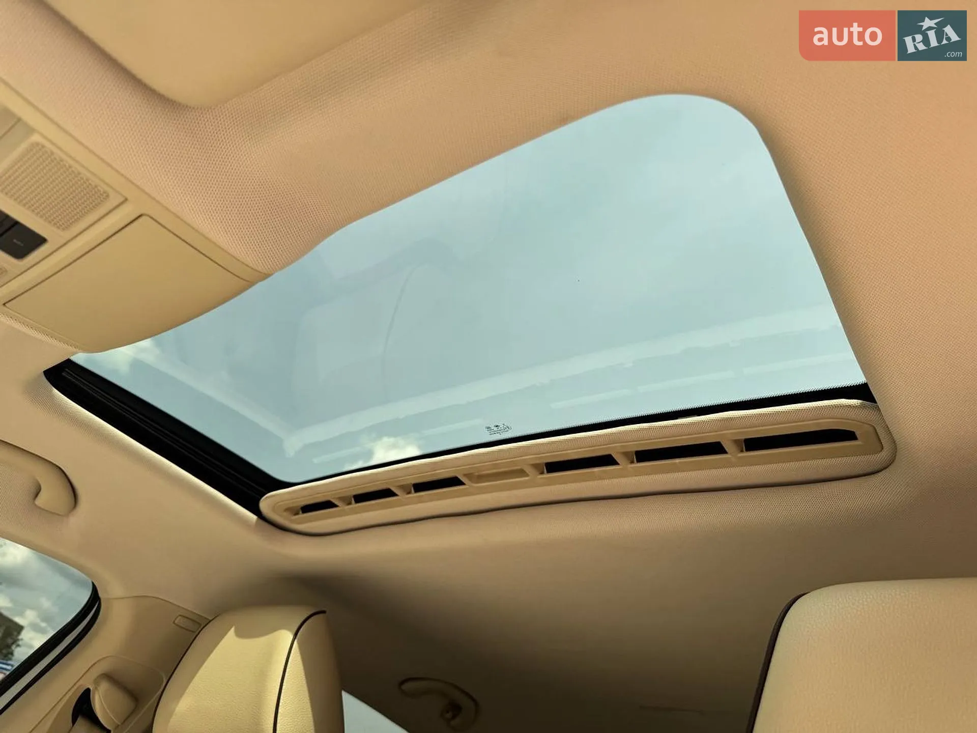 2018 Volkswagen Passat - мініатюра 24