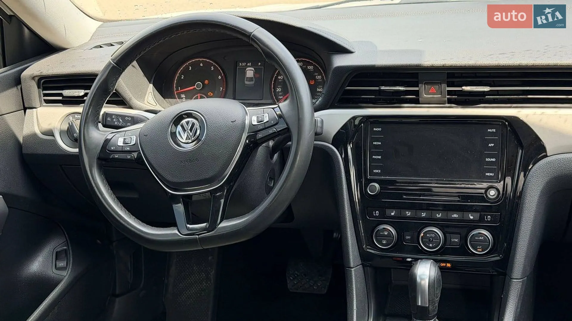 2021 Volkswagen Passat - мініатюра 16