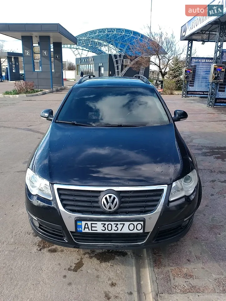 2010 Volkswagen Passat - мініатюра 38