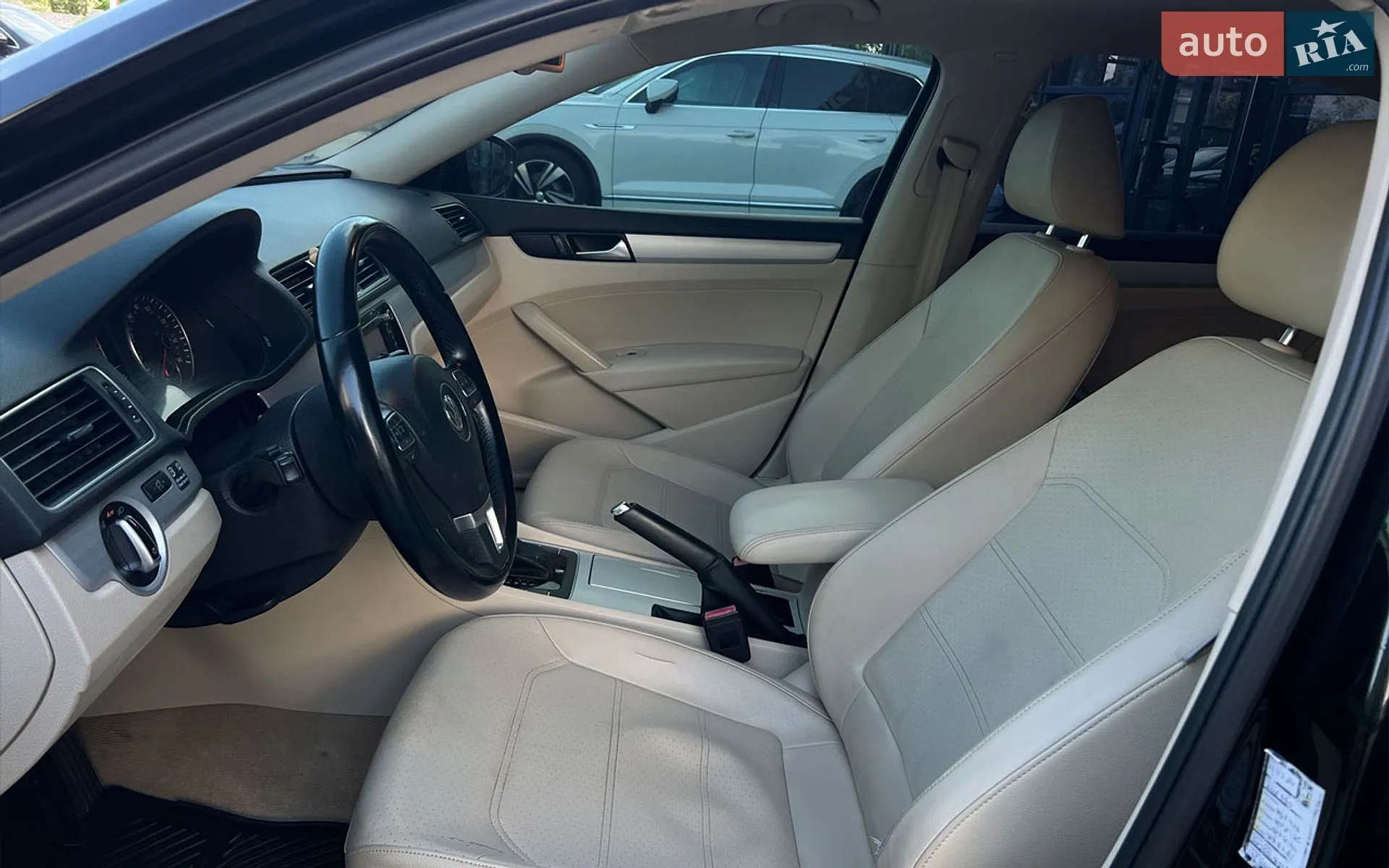 2012 Volkswagen Passat - мініатюра 9