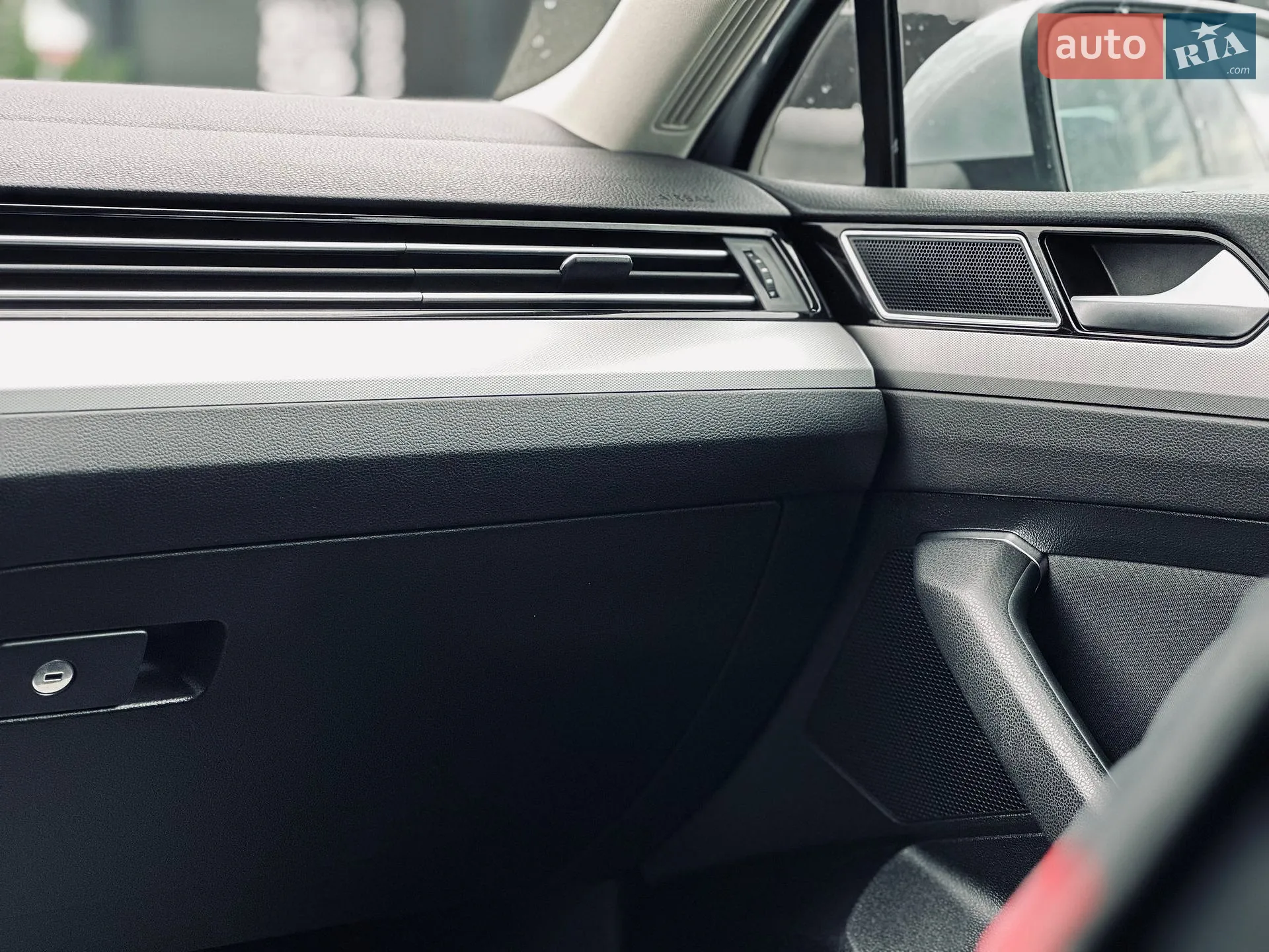 2018 Volkswagen Passat - мініатюра 33