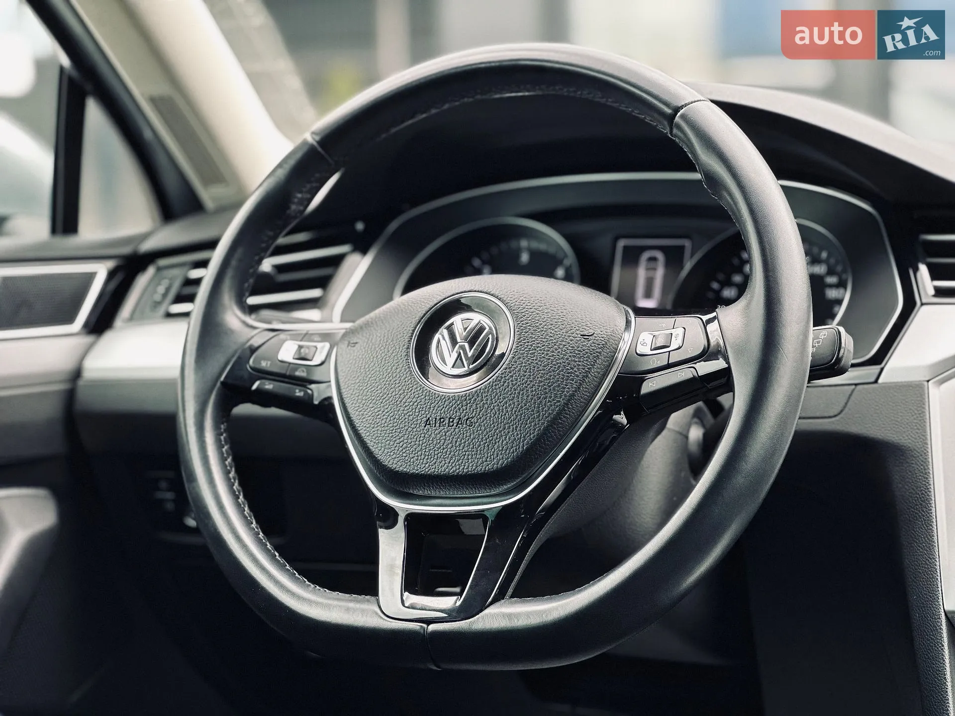 2018 Volkswagen Passat - мініатюра 34