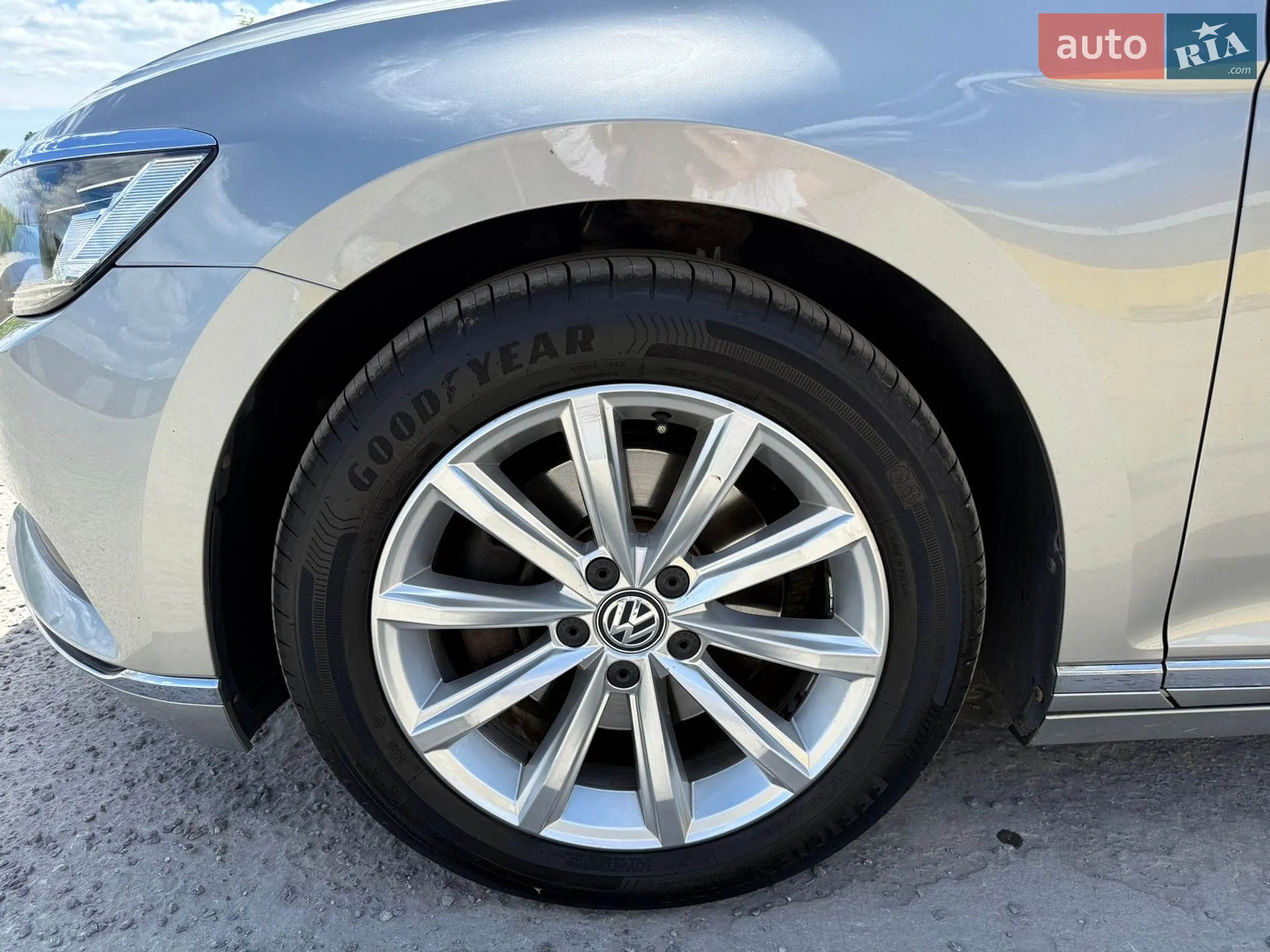 2015 Volkswagen Passat - мініатюра 19