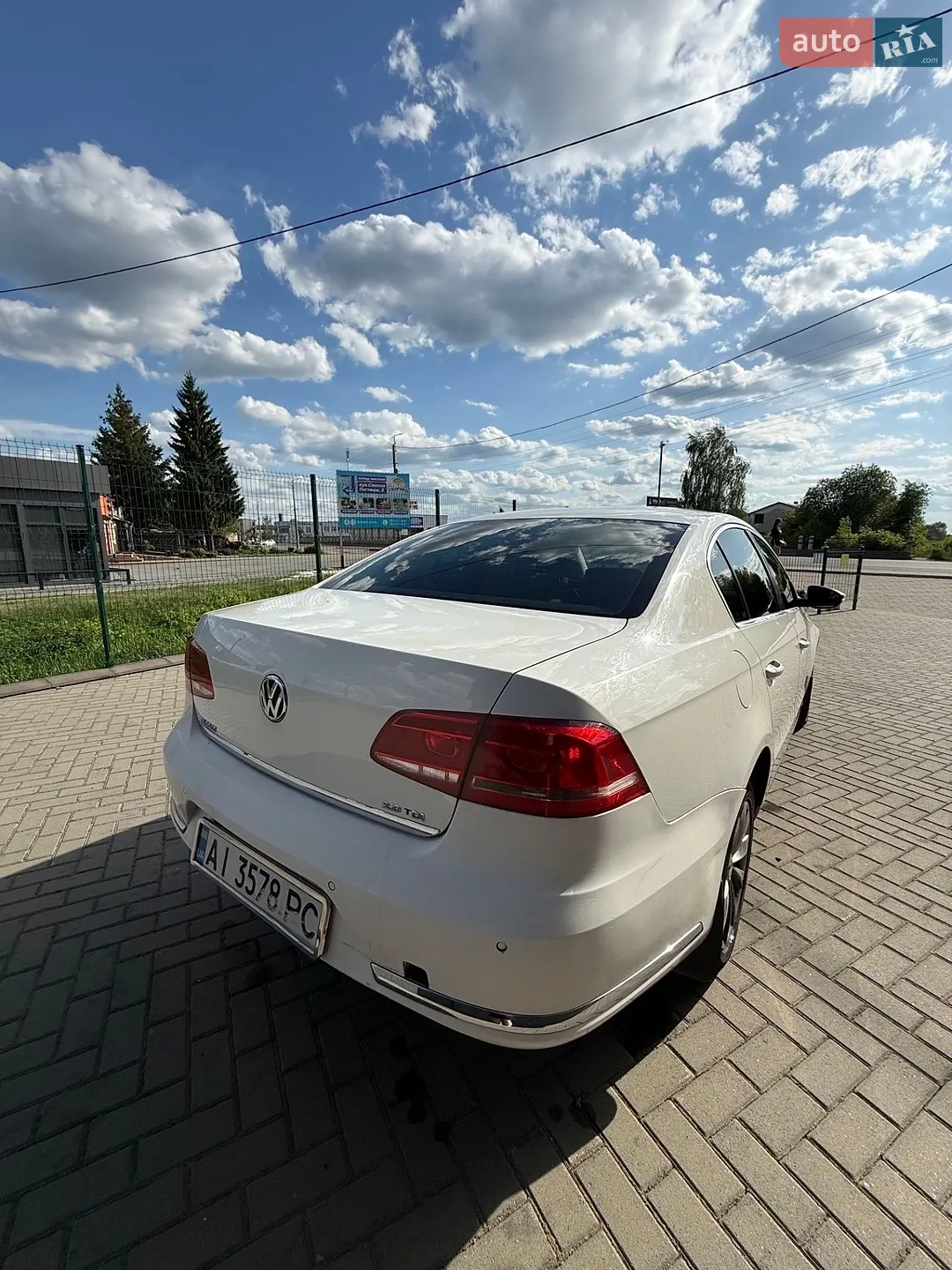 2011 Volkswagen Passat - мініатюра 13
