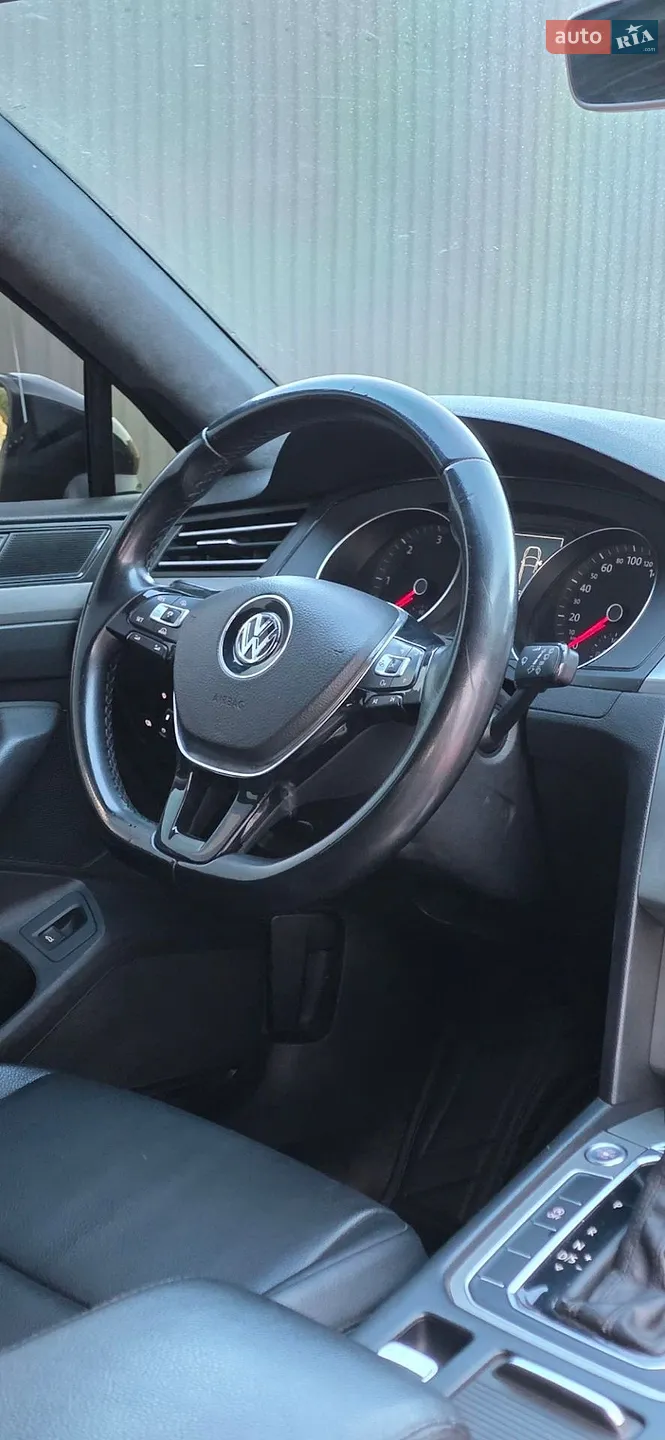 2015 Volkswagen Passat - мініатюра 36
