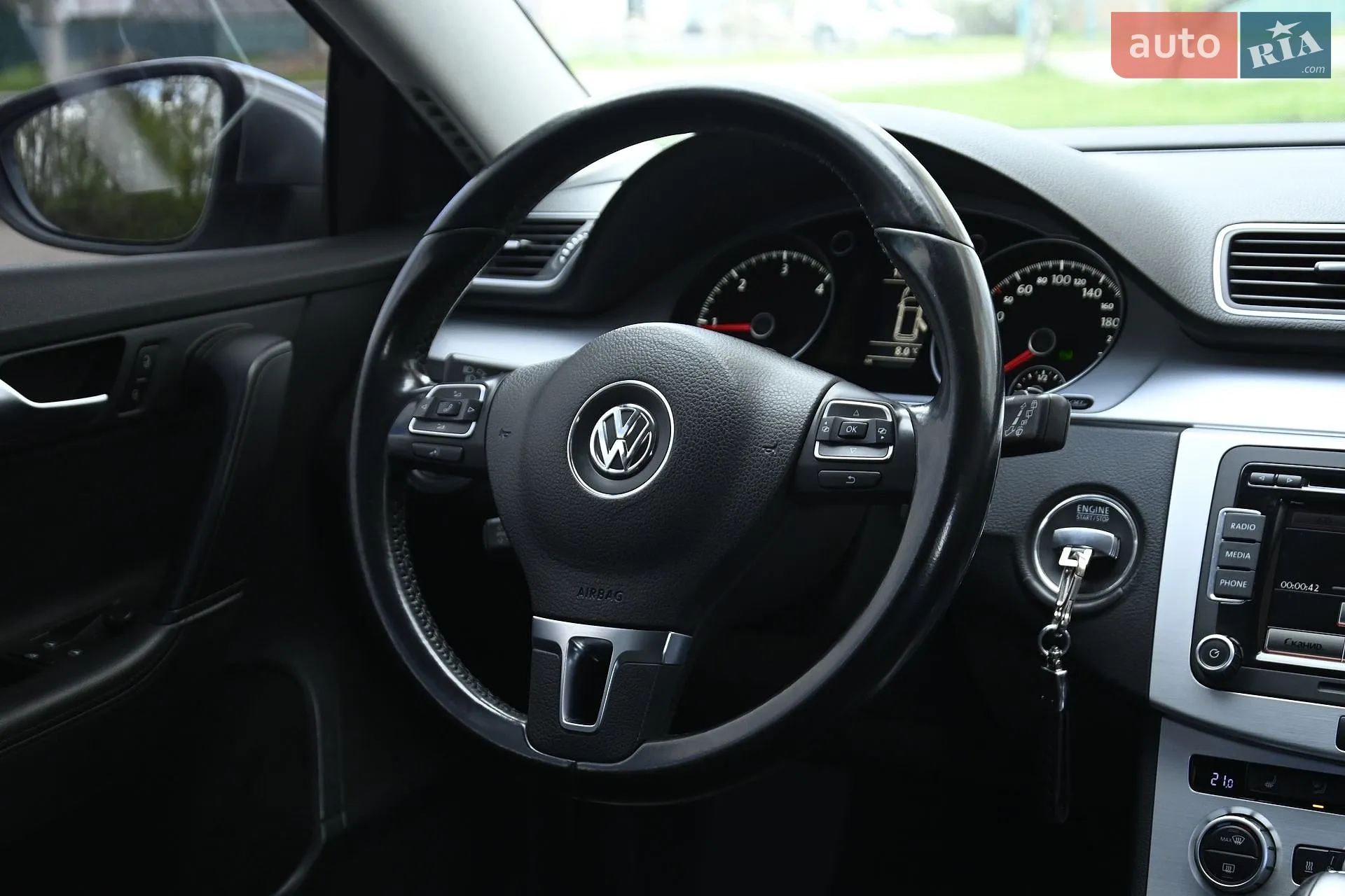 2014 Volkswagen Passat - мініатюра 23
