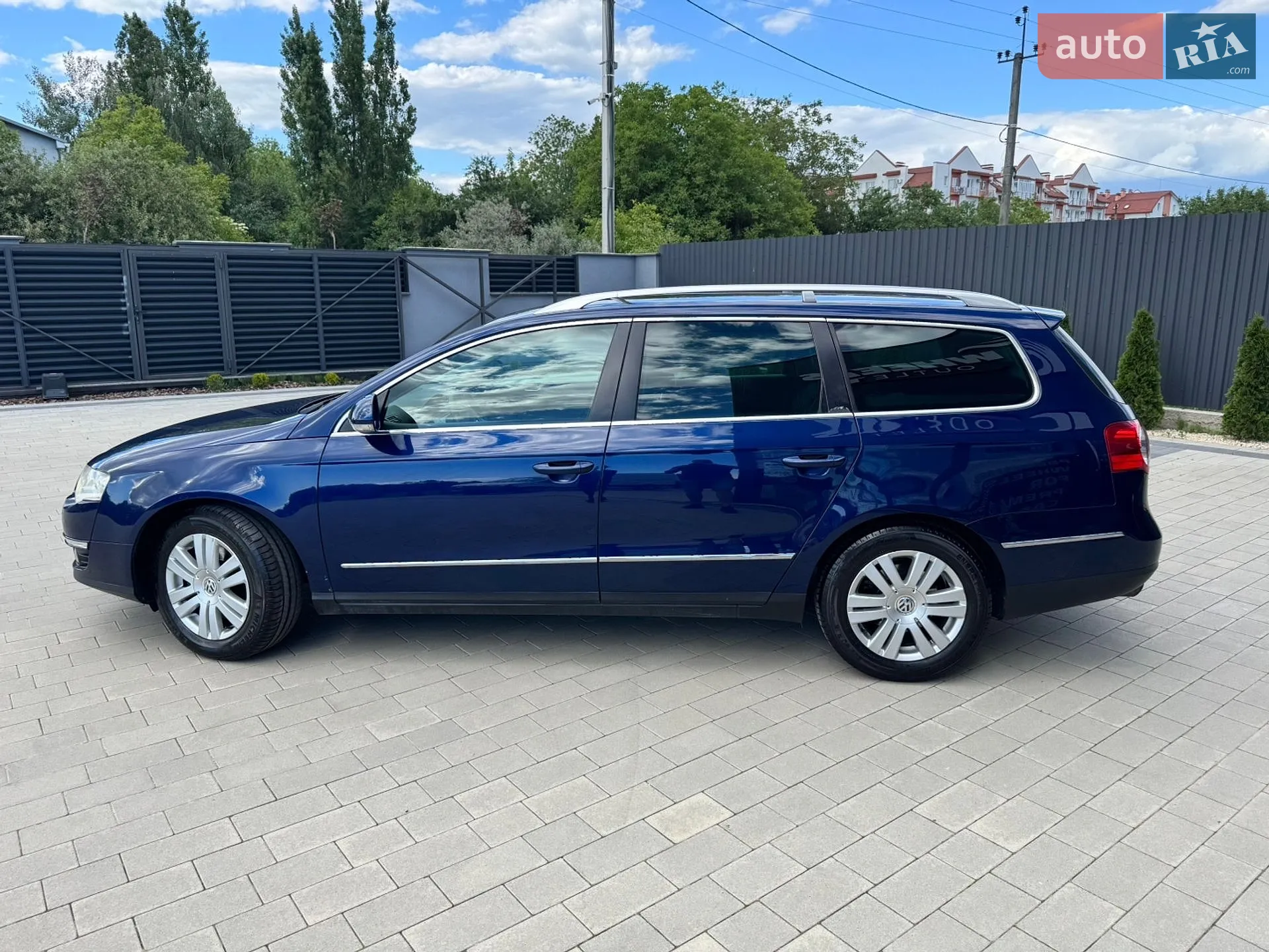 2010 Volkswagen Passat - мініатюра 9